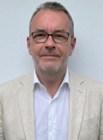 Consultant en charge