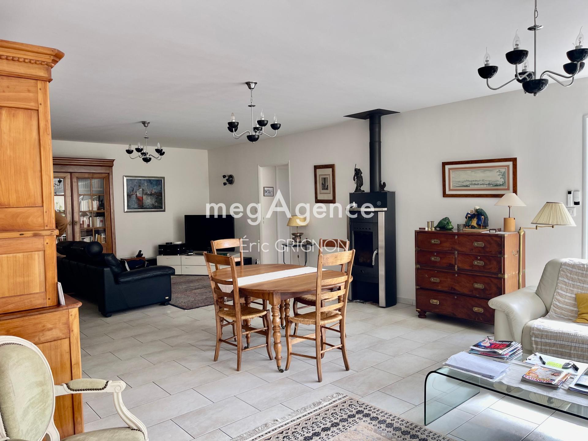 Miniature photo - 2 / 15