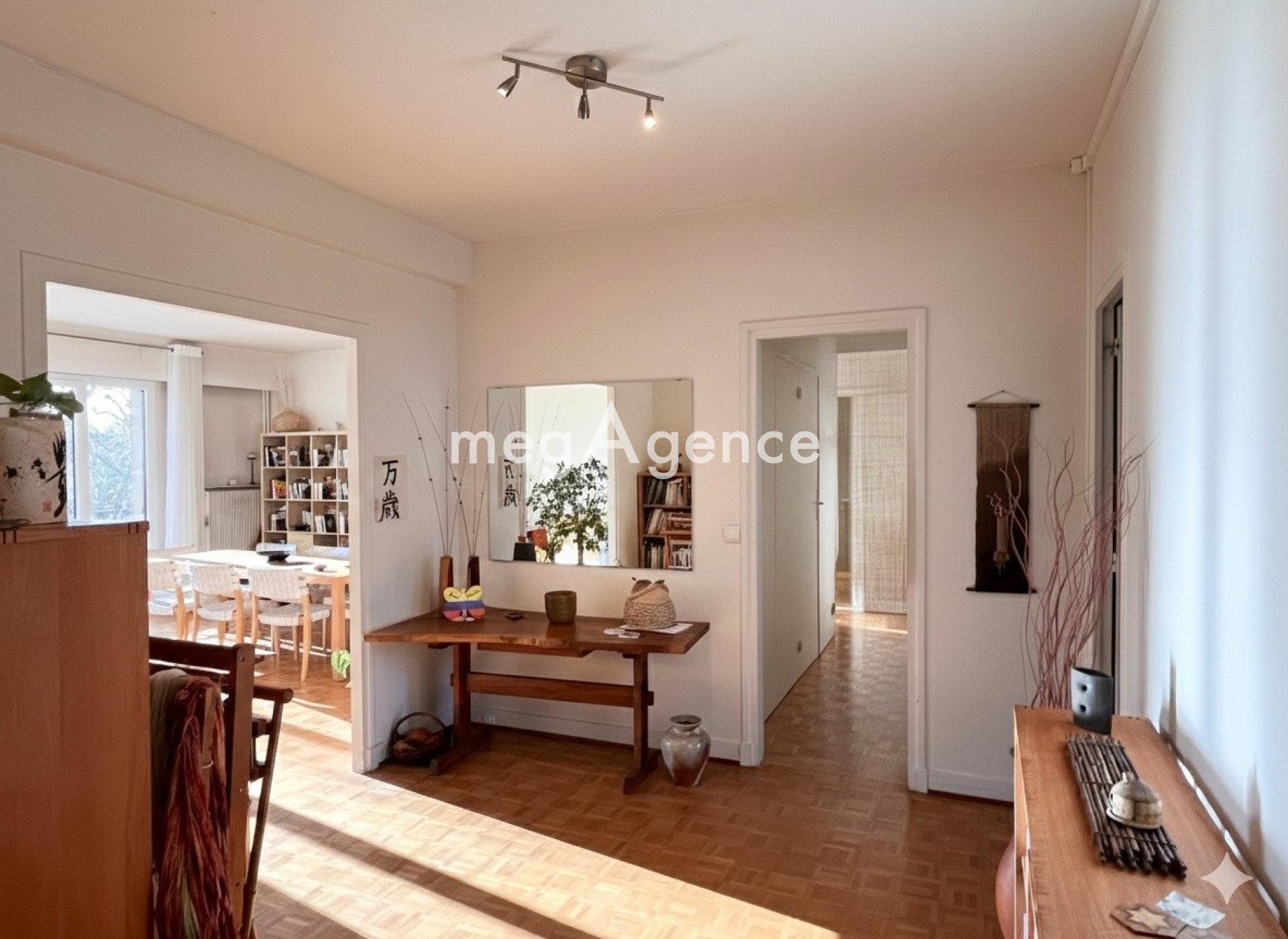 Miniature photo - 2 / 12