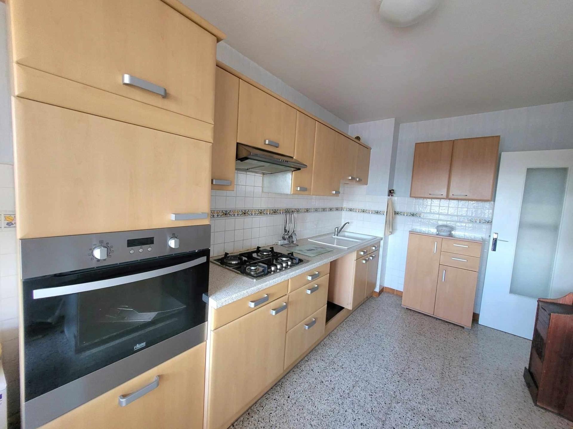 Miniature photo - 4 / 8