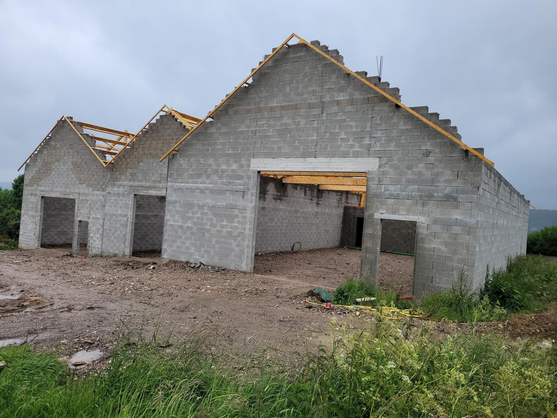 Local commercial 3 pièces 300 m² · à Toutainville · 300 m² · 210 000 €