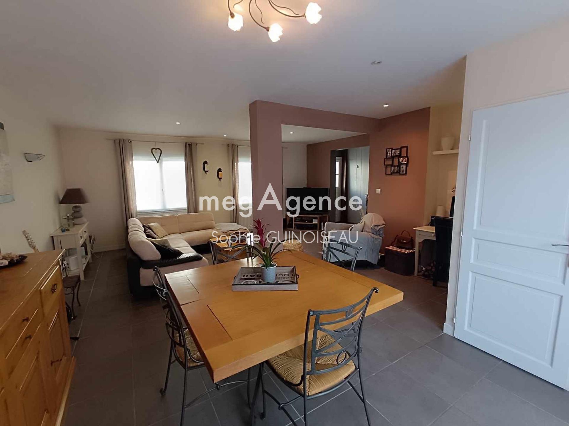 Miniature photo - 2 / 12