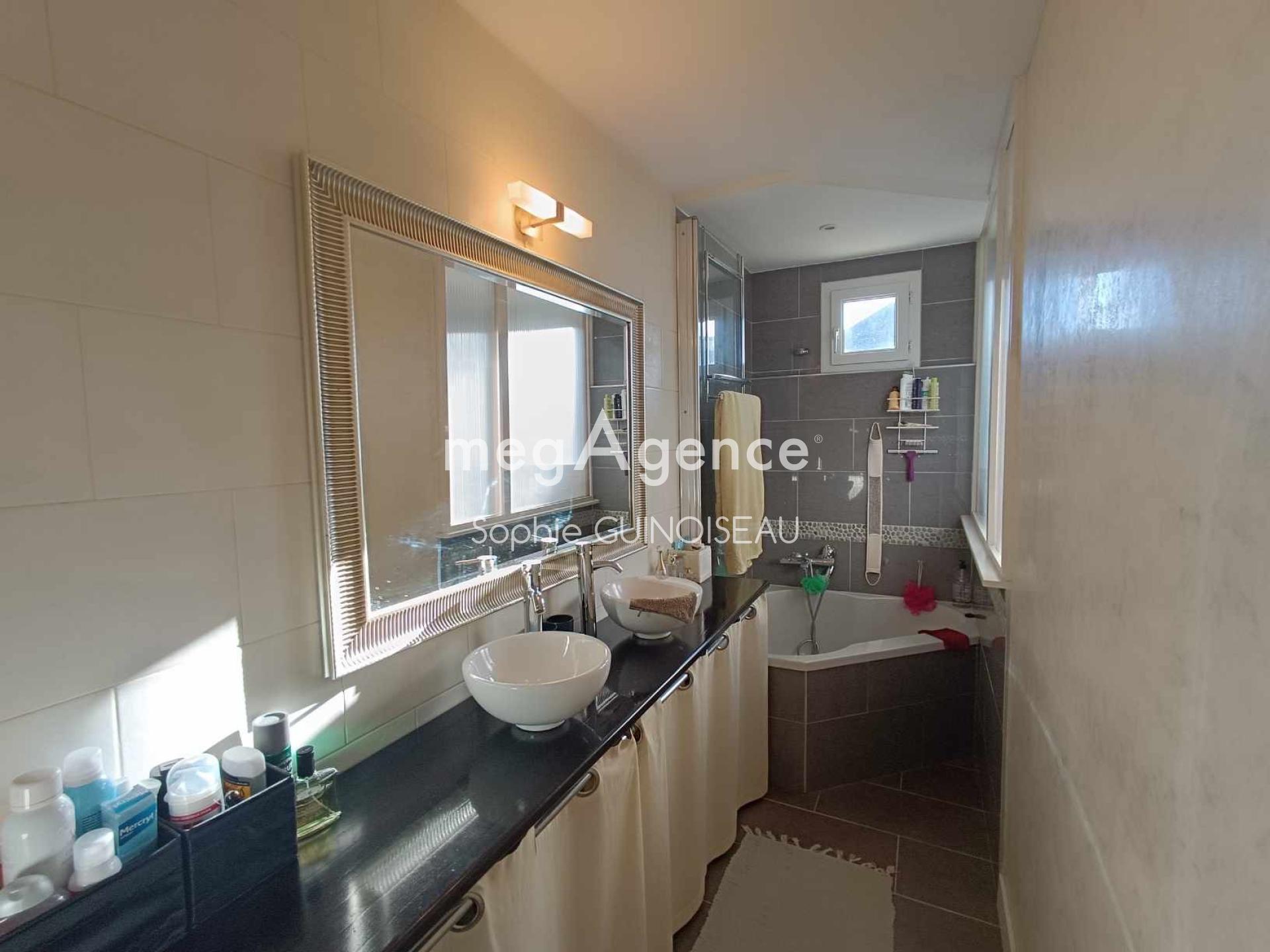 Miniature photo - 9 / 12