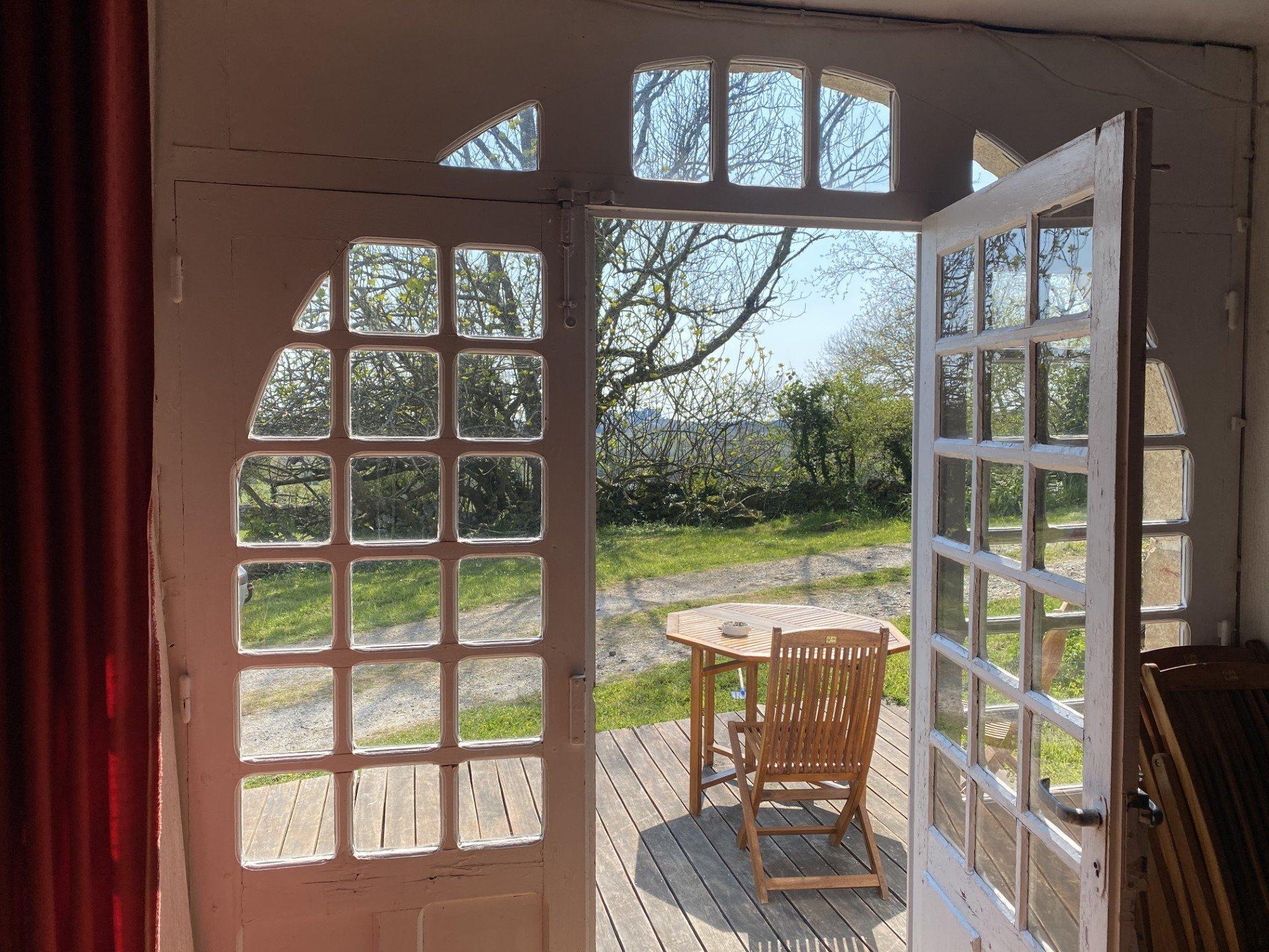 Miniature photo - 8 / 10