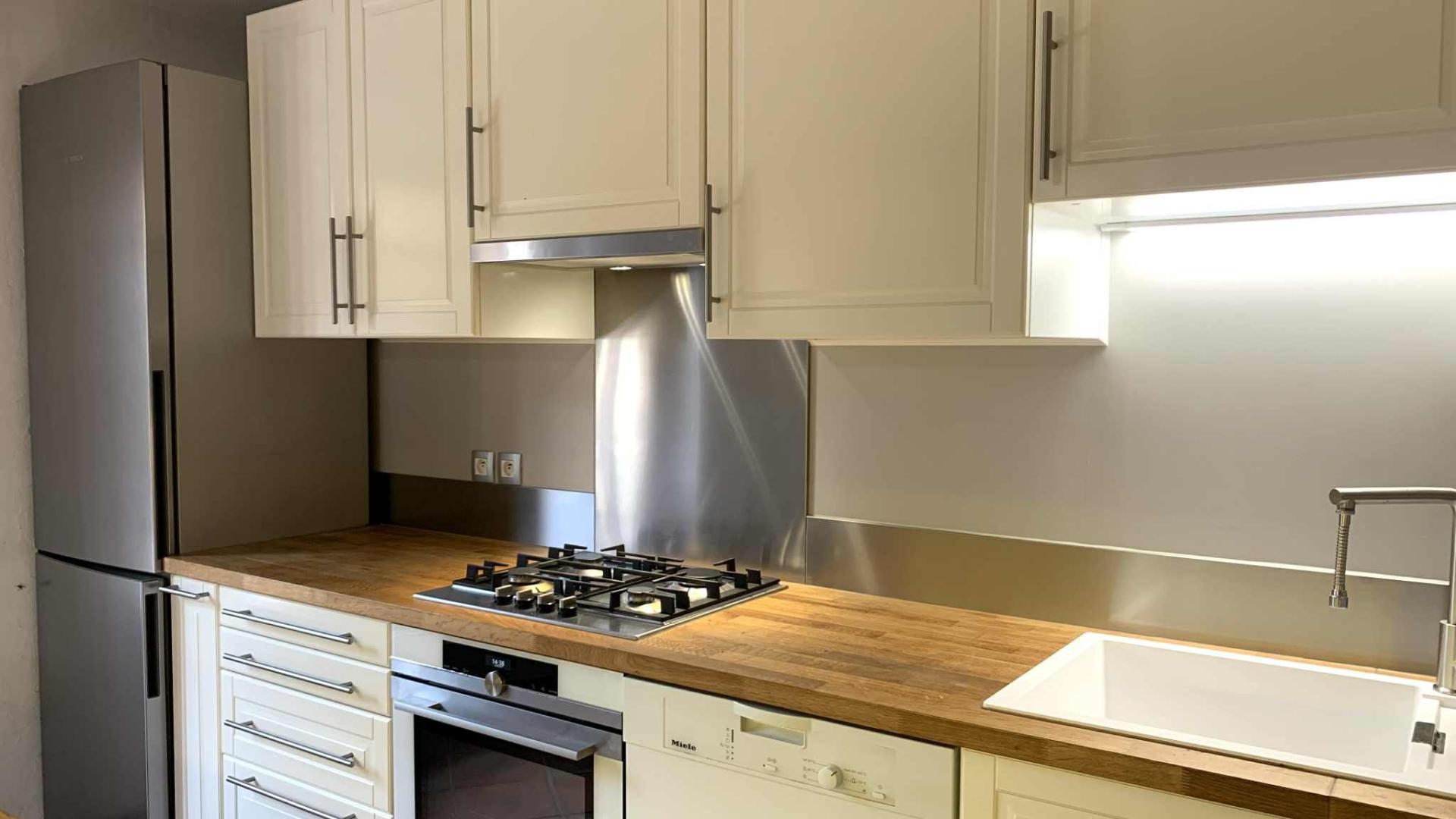 Miniature photo - 10 / 20