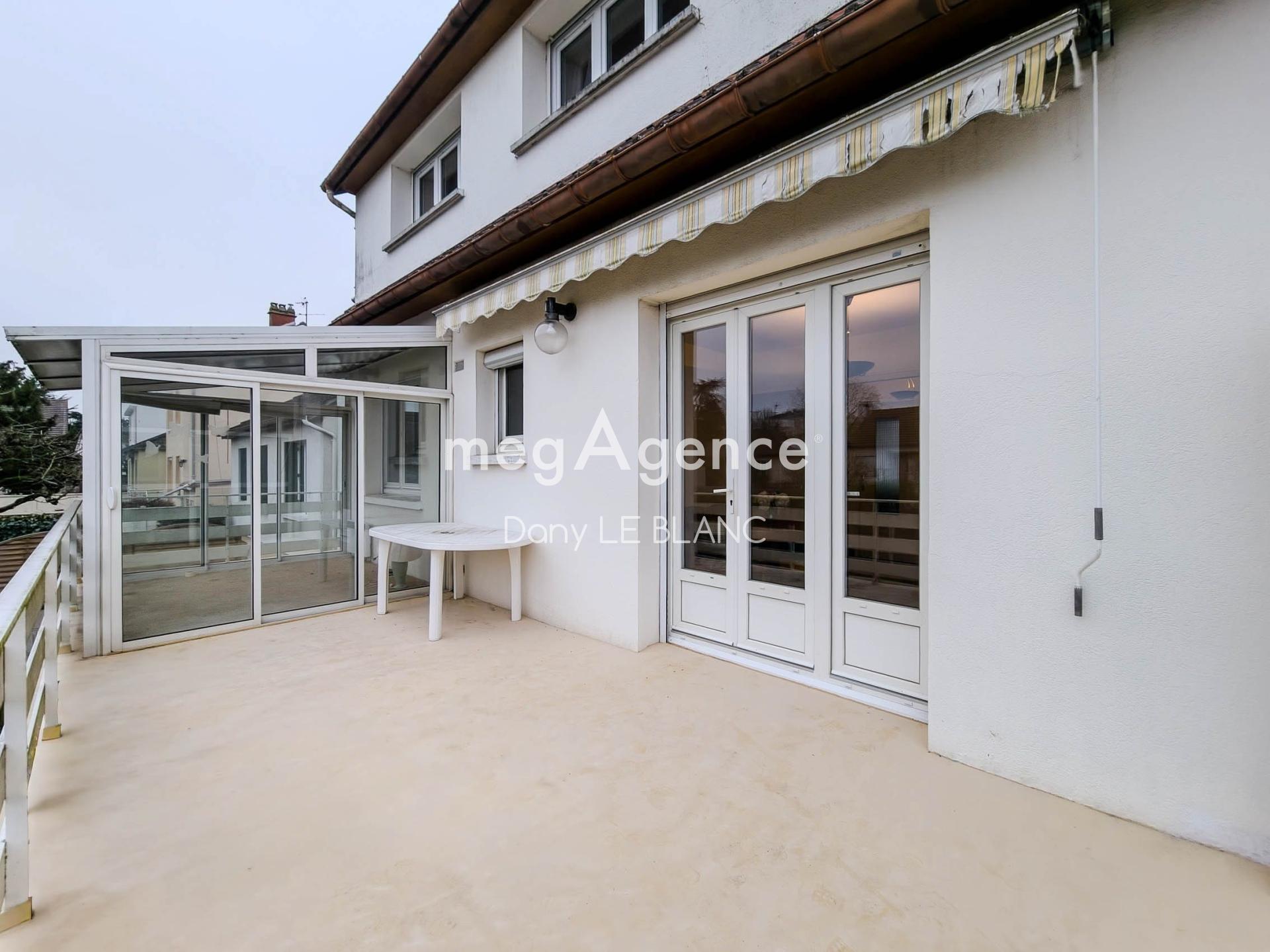 Miniature photo - 16 / 17