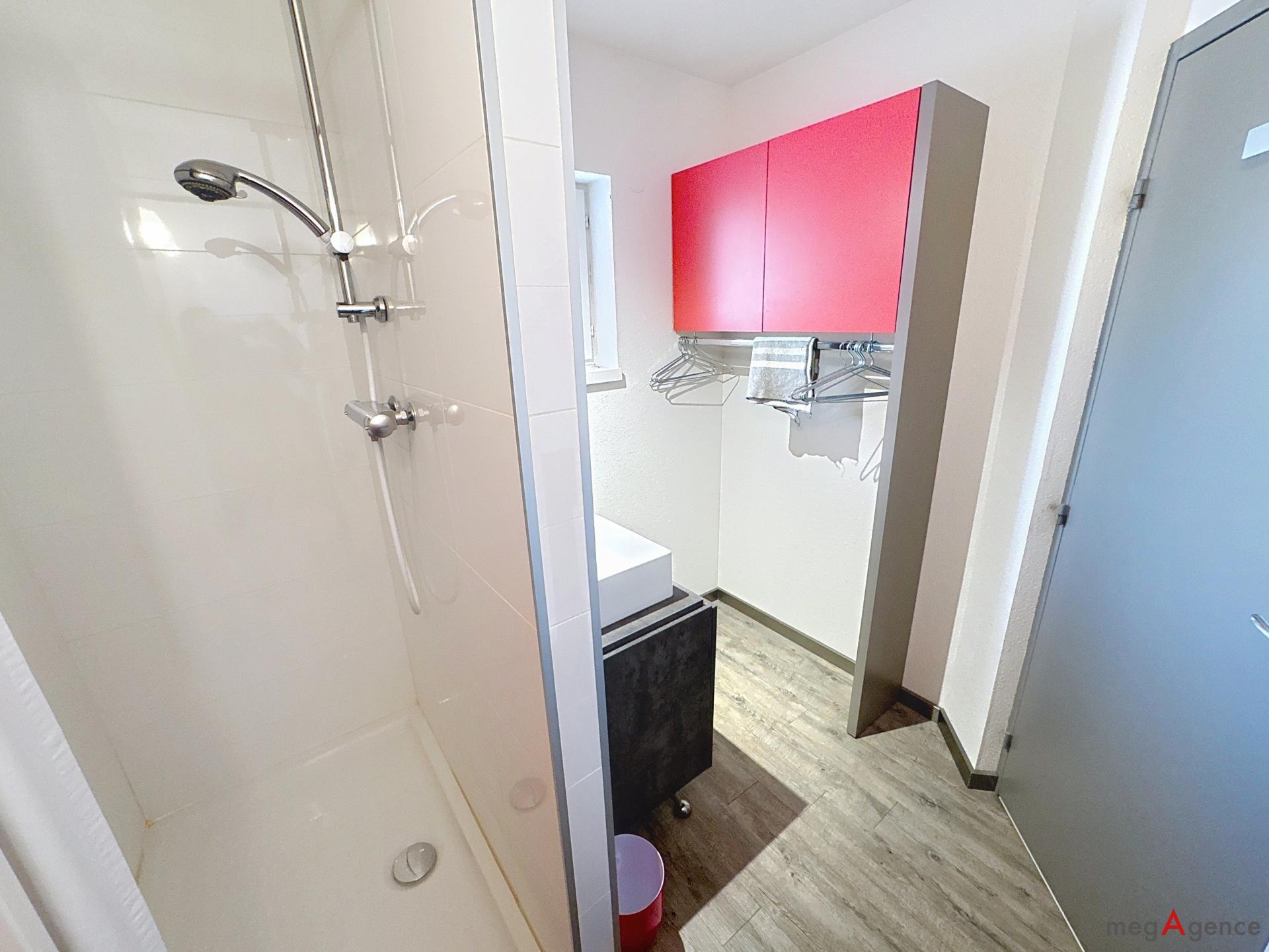 Miniature photo - 9 / 13