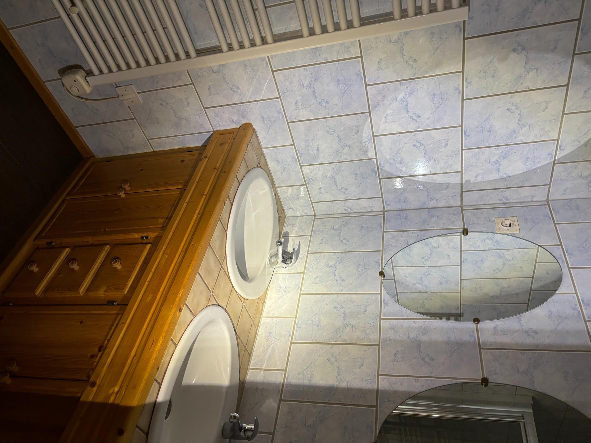 Miniature photo - 10 / 15