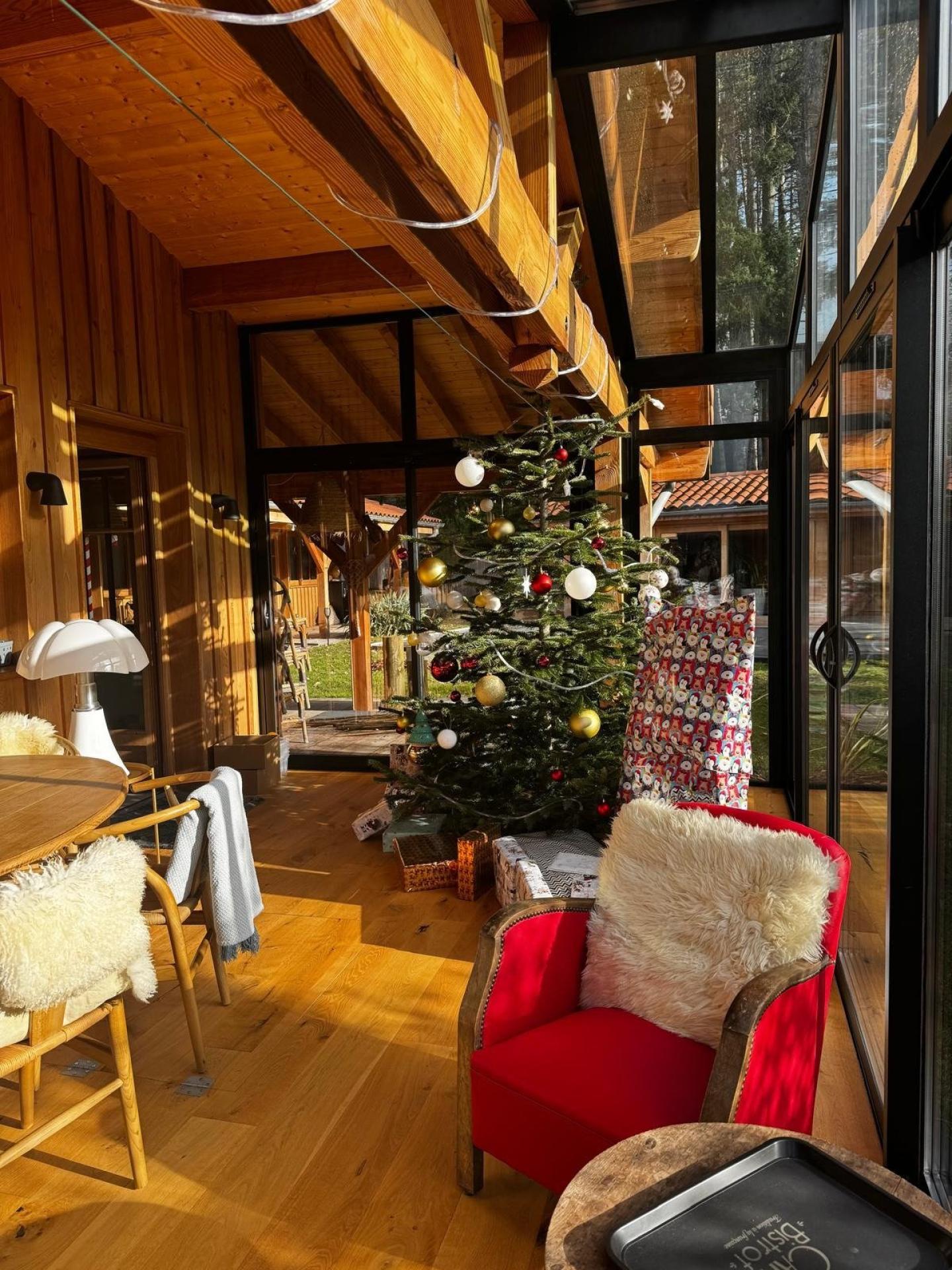 Miniature photo - 2 / 20