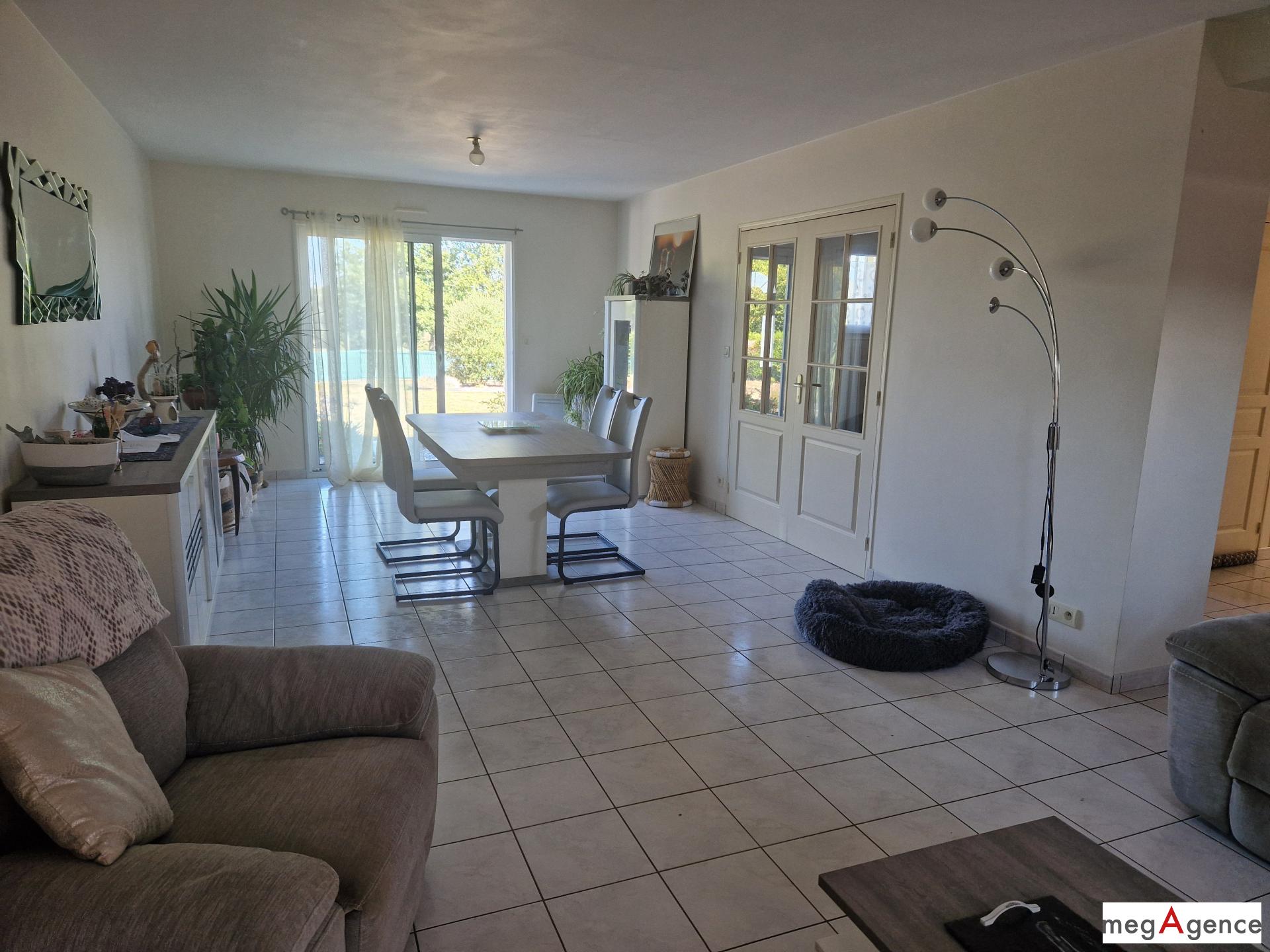 Miniature photo - 2 / 12