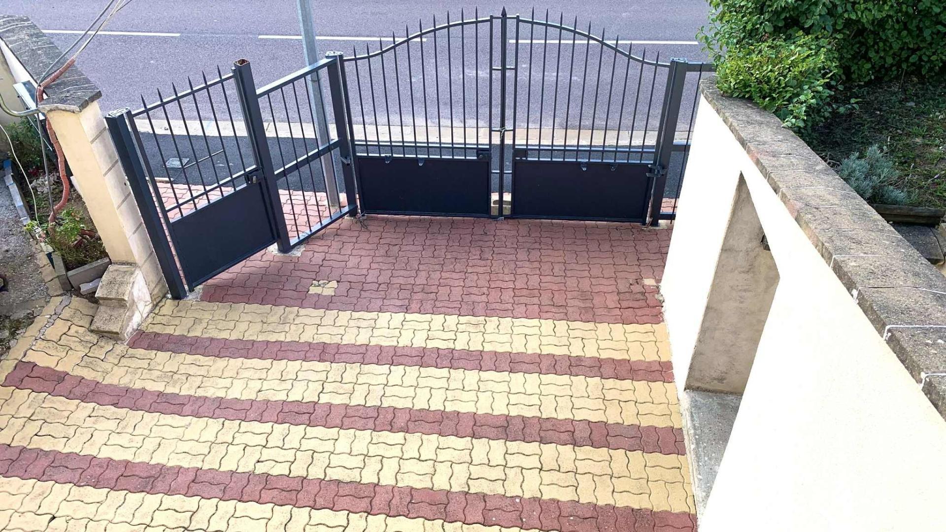 Miniature photo - 8 / 13