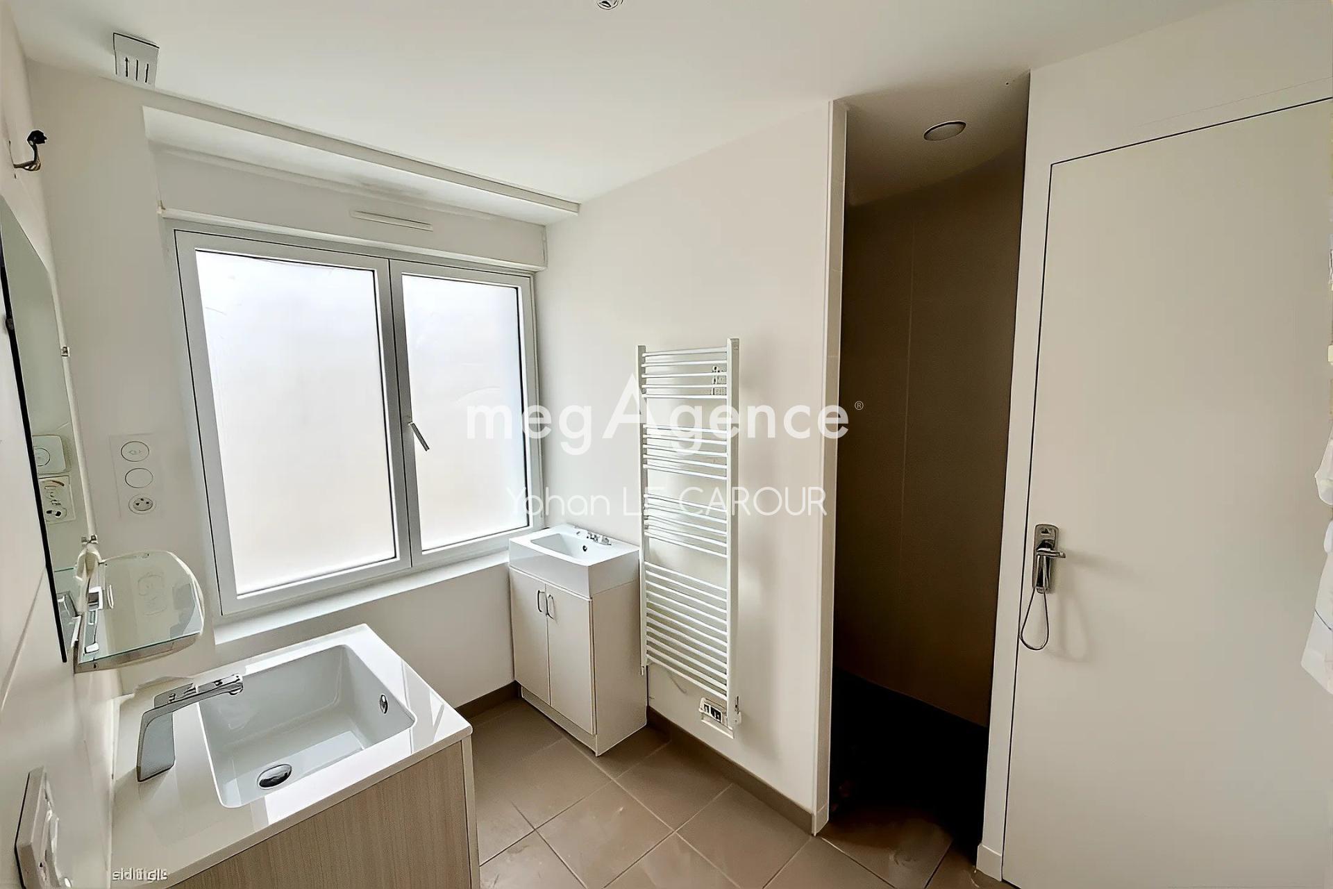 Miniature photo - 6 / 12