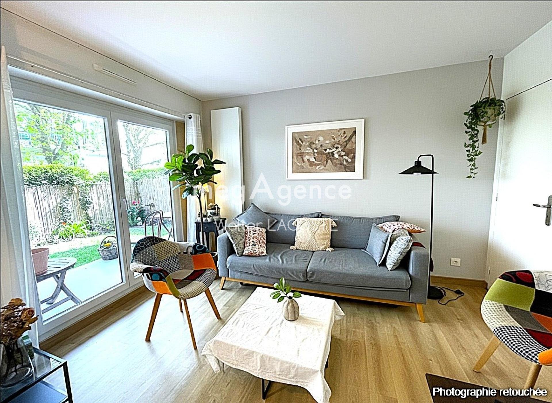 Miniature photo - 4 / 10