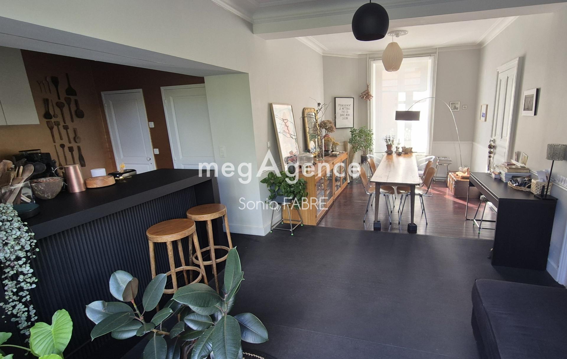 Miniature photo - 2 / 8