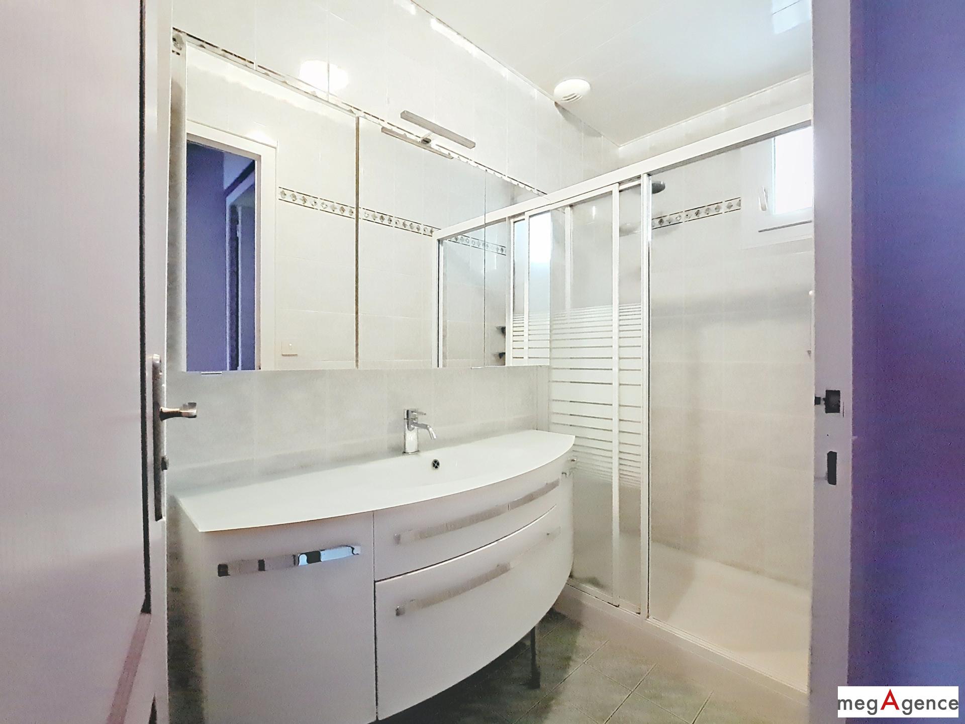 Miniature photo - 8 / 10