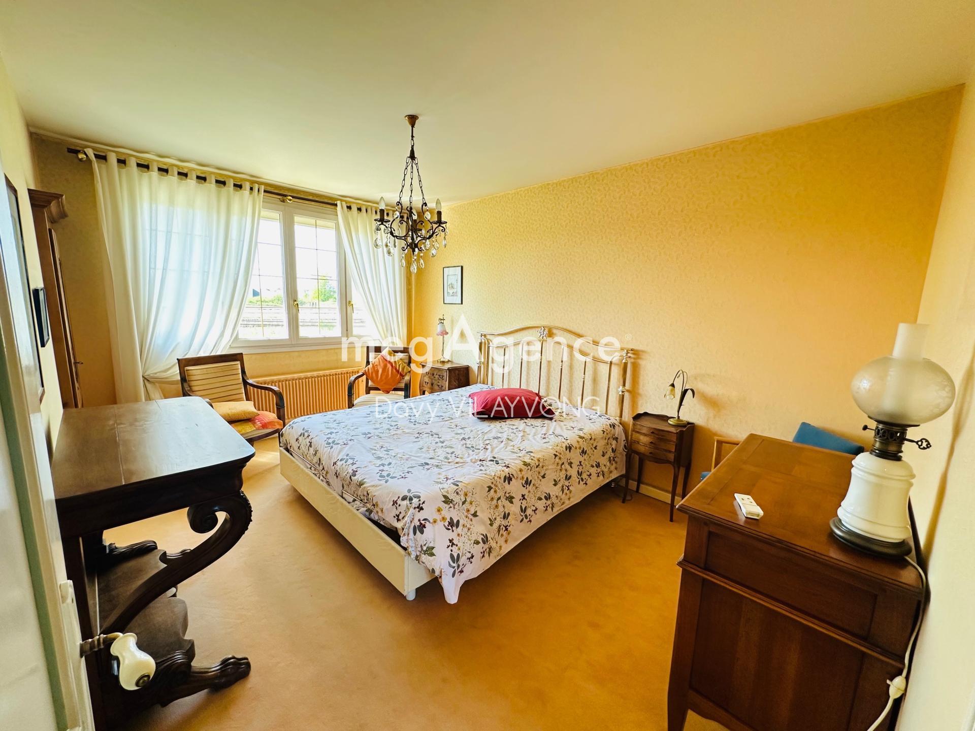 Miniature photo - 2 / 9