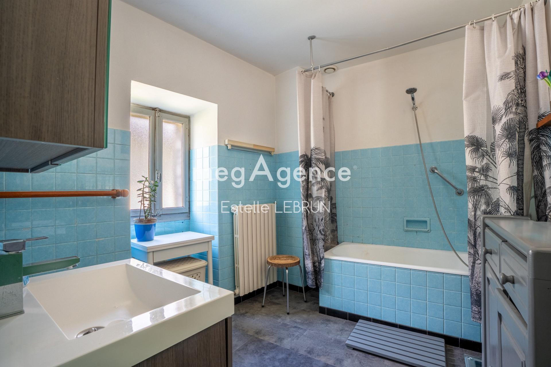 Miniature photo - 5 / 10