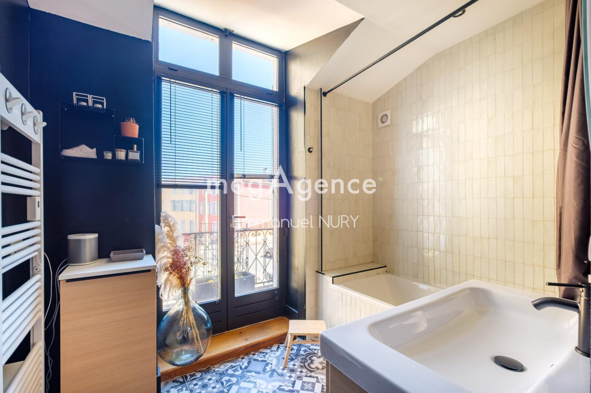 Miniature photo - 5 / 8