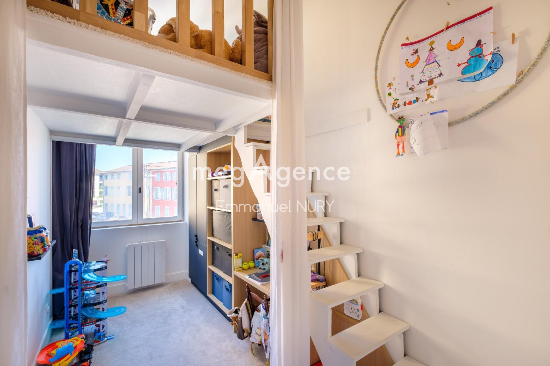 Miniature photo - 8 / 8