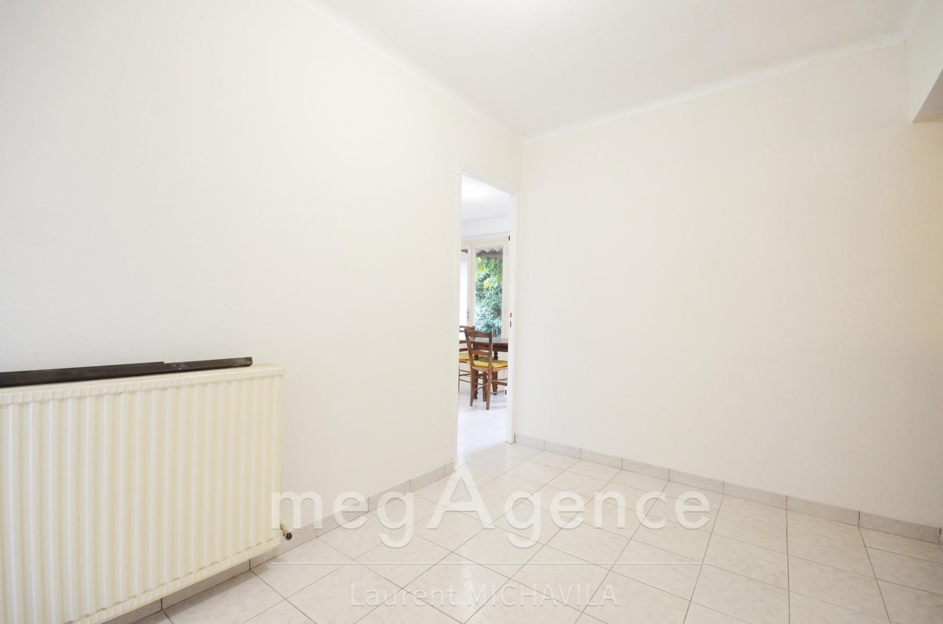 Miniature photo - 4 / 20