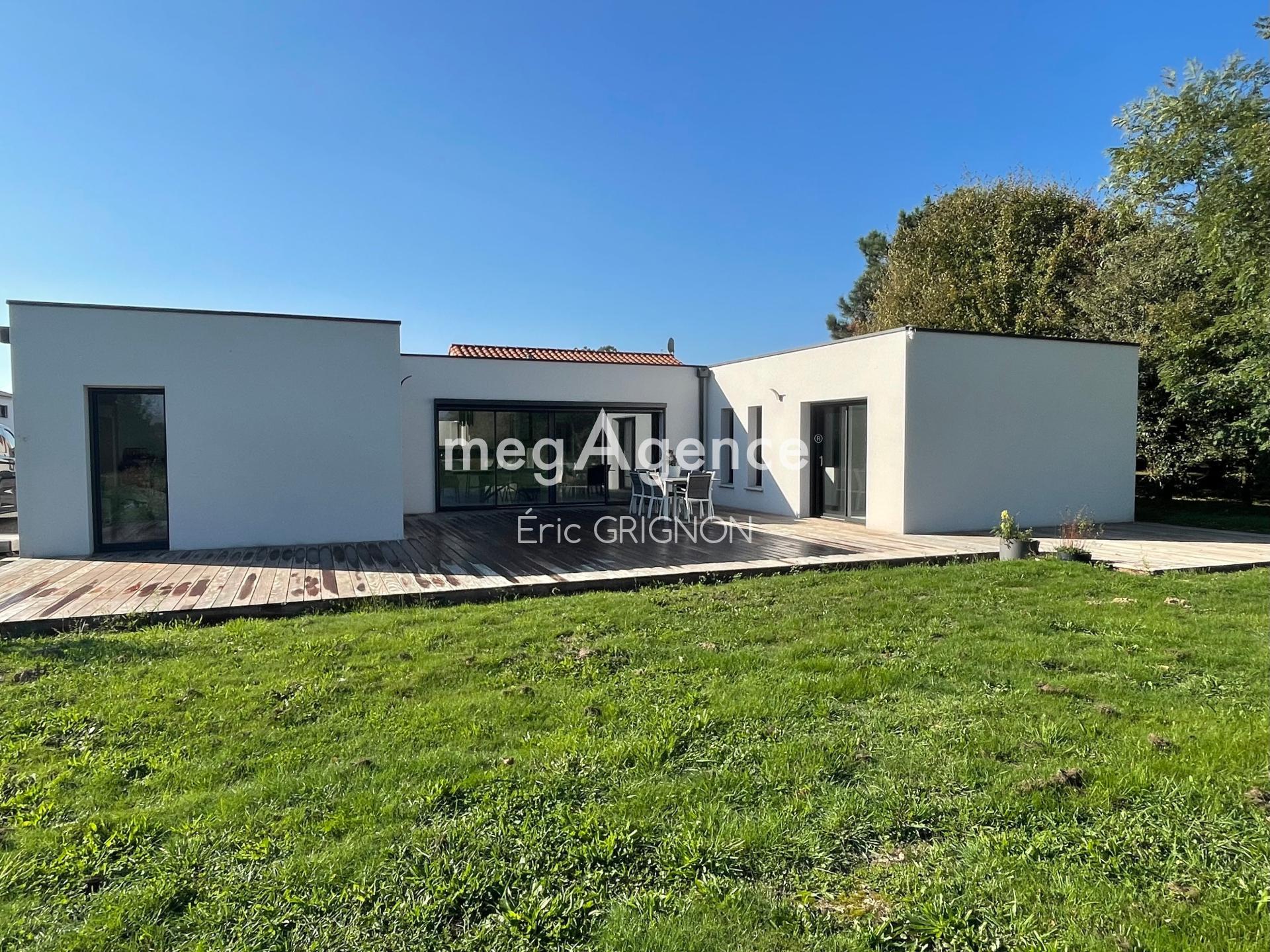 Miniature photo - 2 / 12