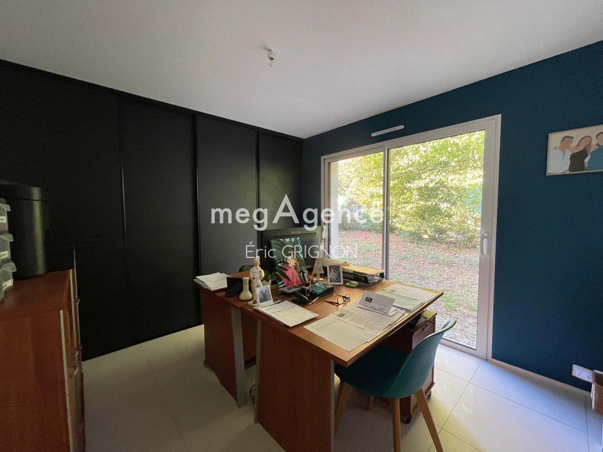 Miniature photo - 9 / 12