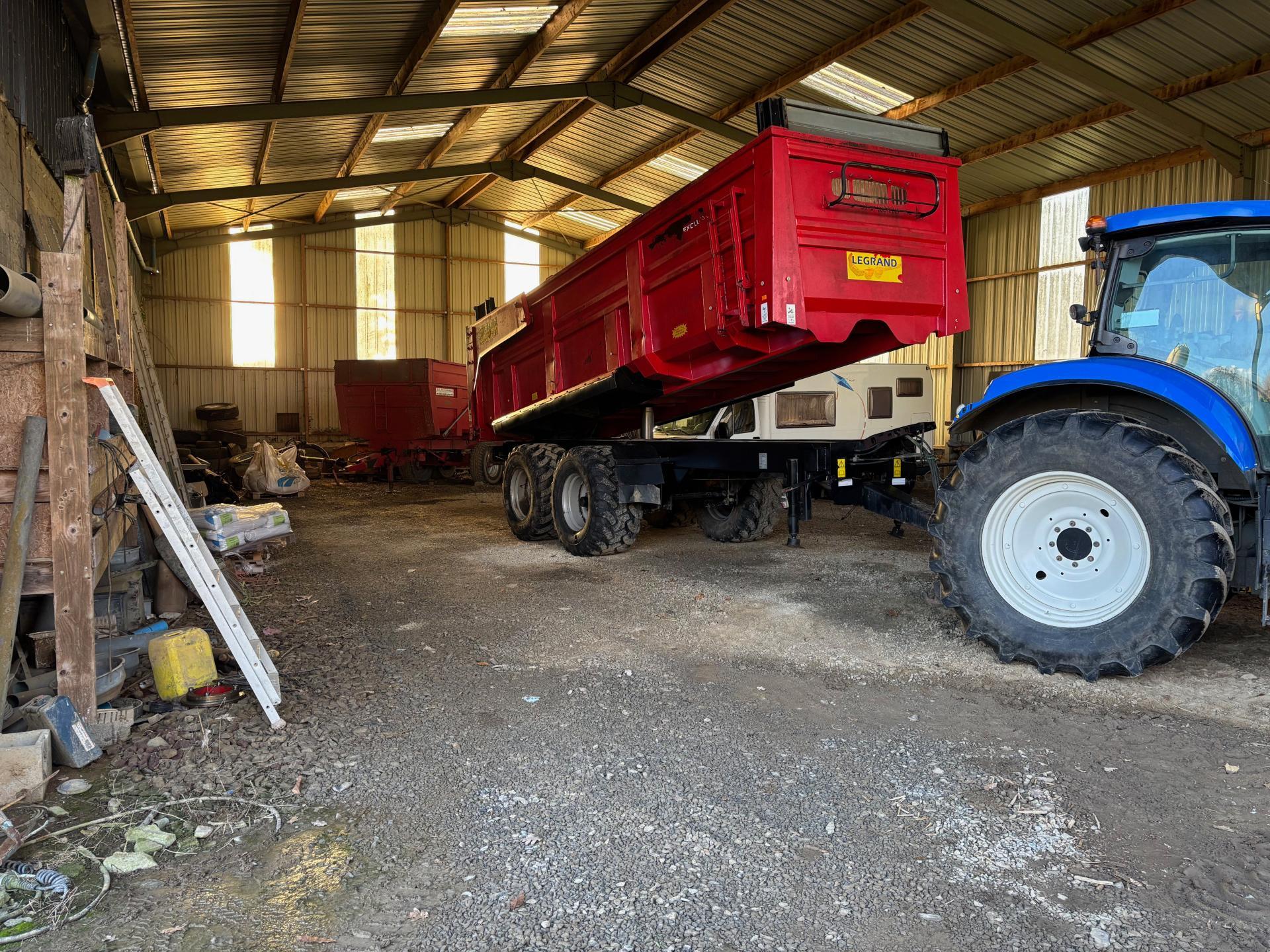 Miniature photo - 15 / 20