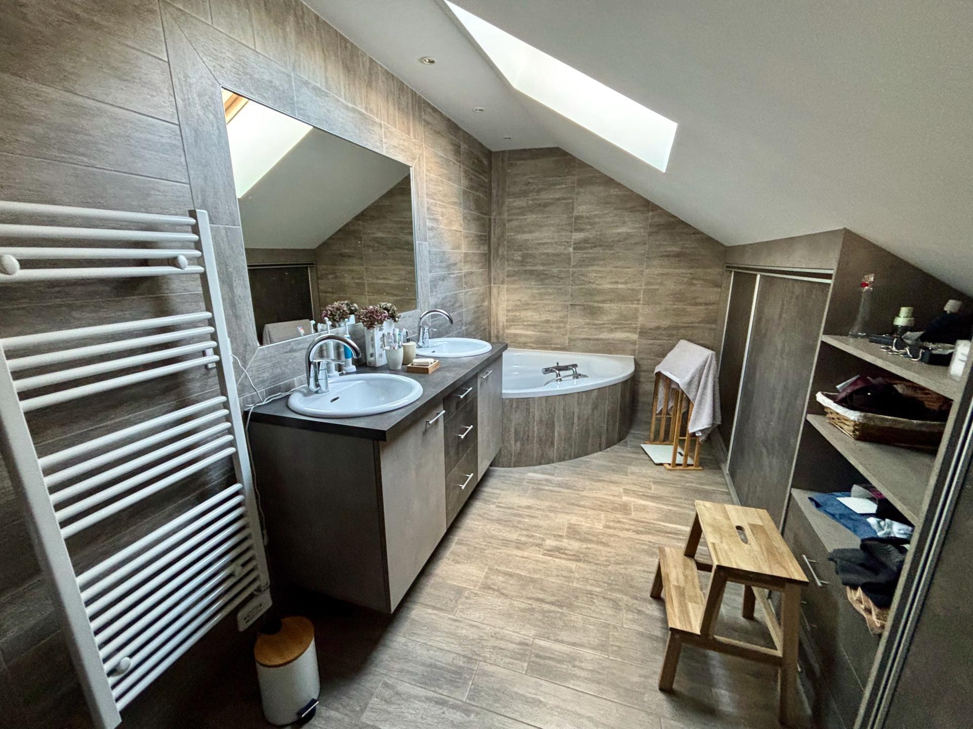 Miniature photo - 8 / 20