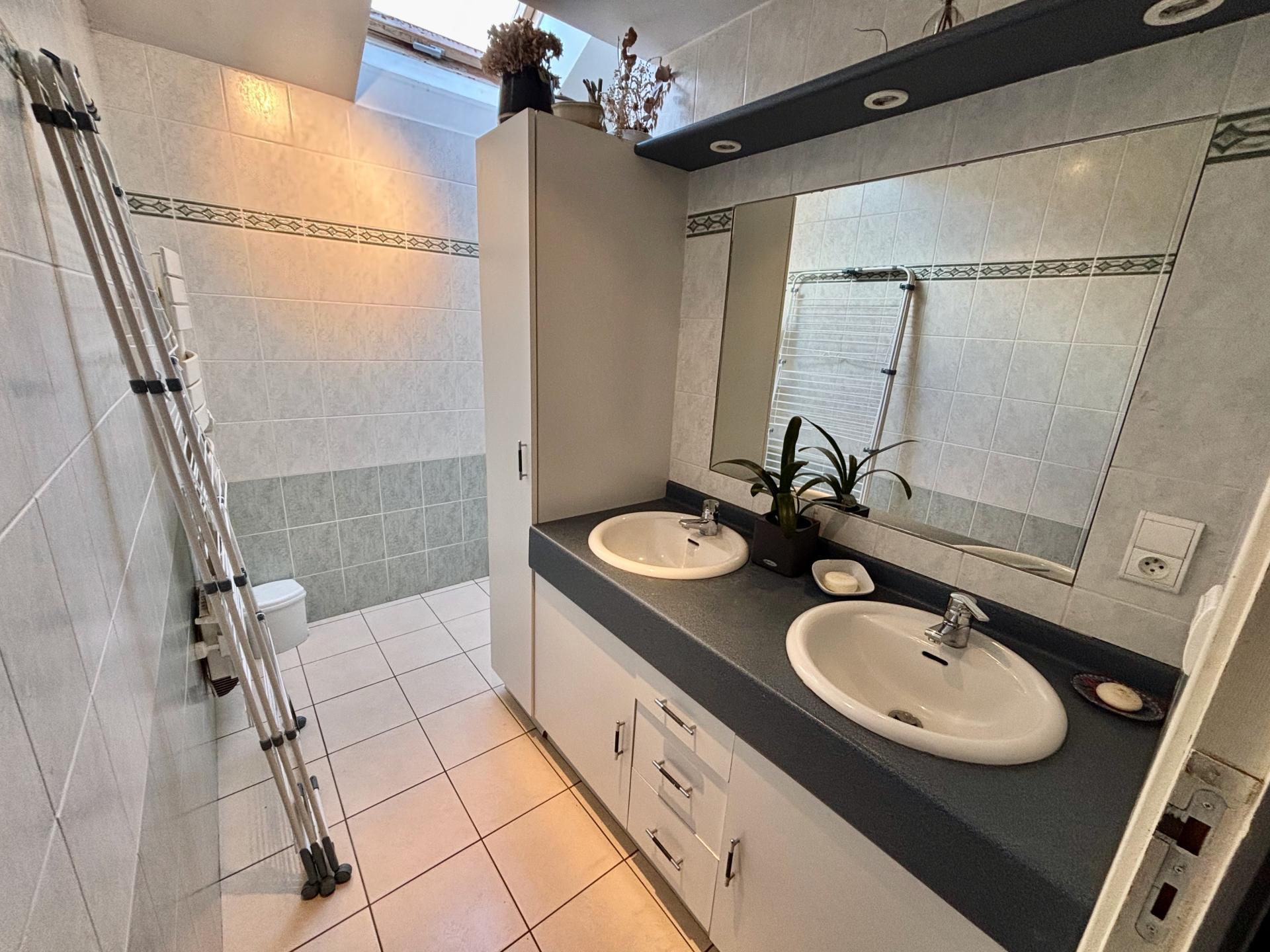 Miniature photo - 4 / 20