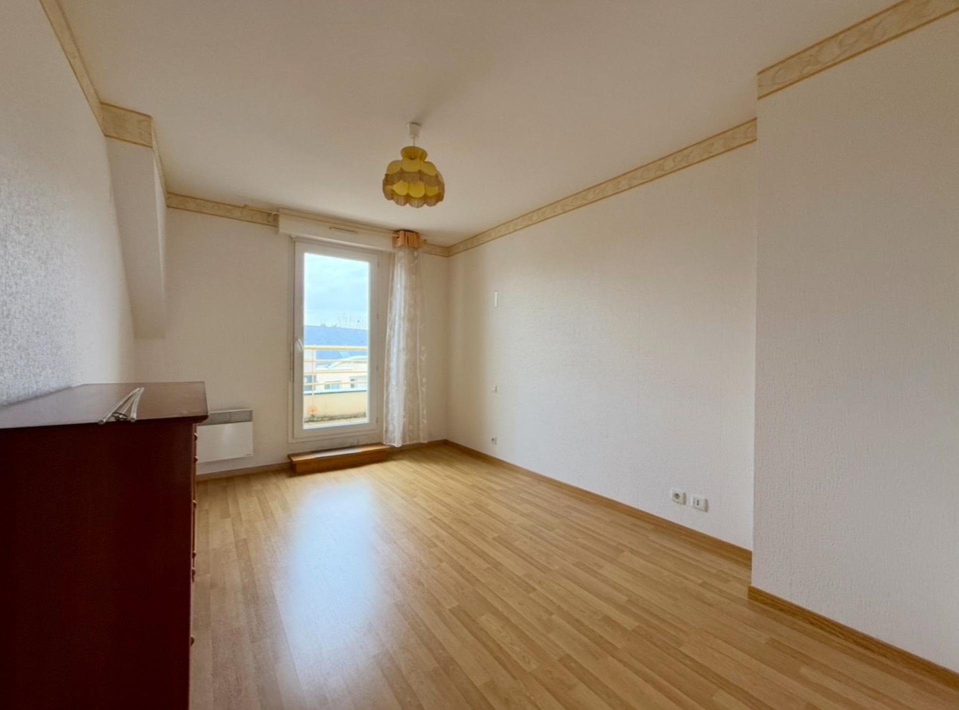 Miniature photo - 8 / 10