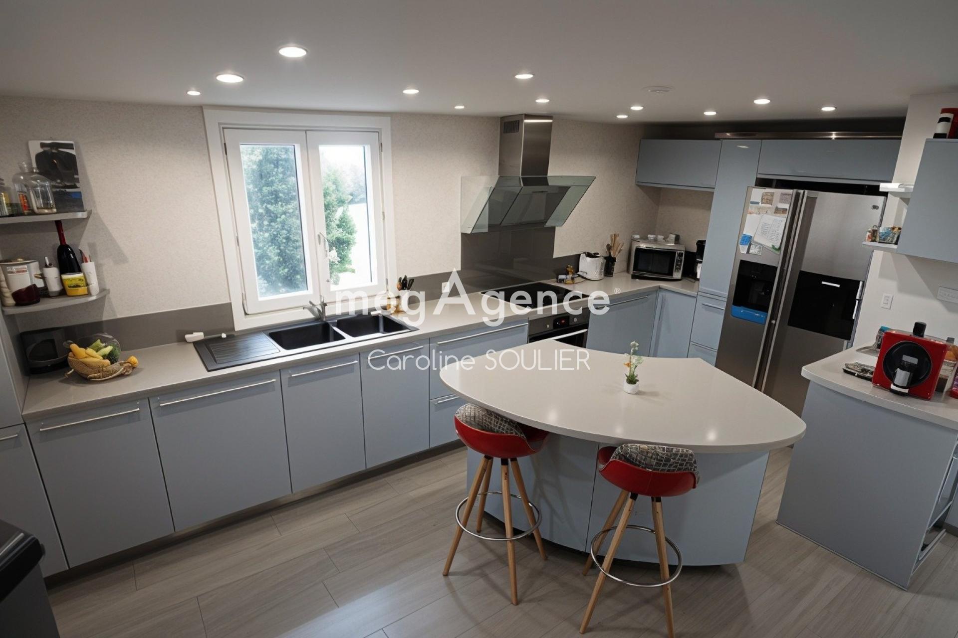 Miniature photo - 11 / 16