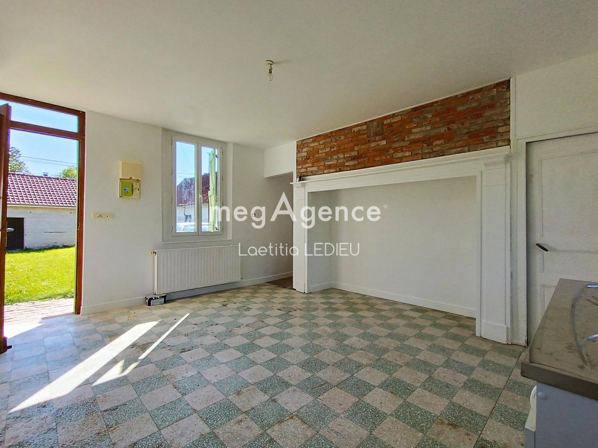 Miniature photo - 2 / 20