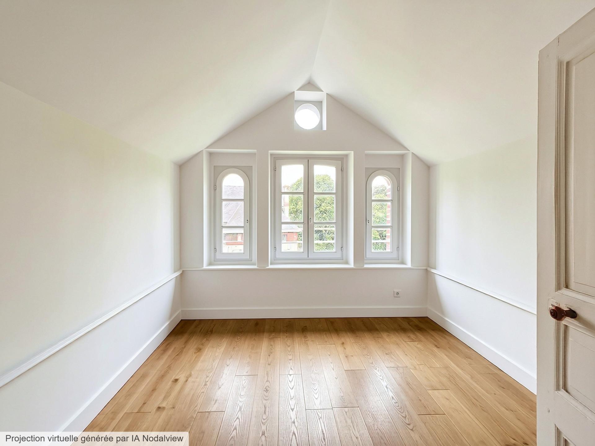 Miniature photo - 2 / 14