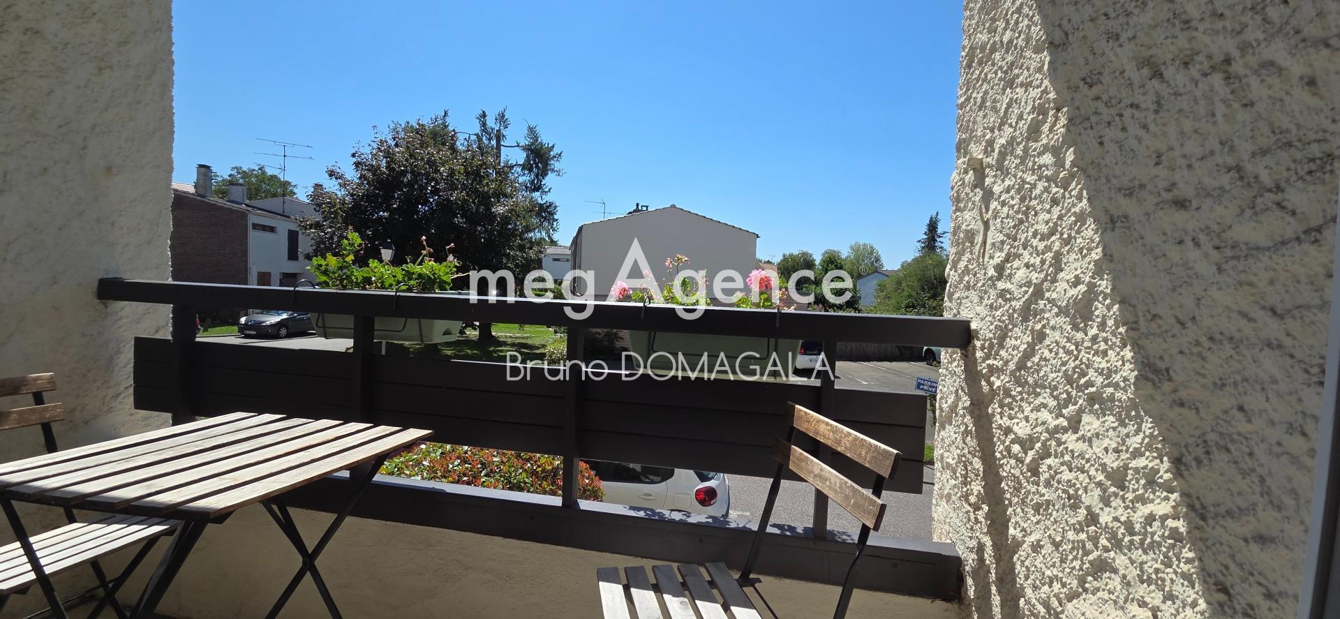 Miniature photo - 2 / 11