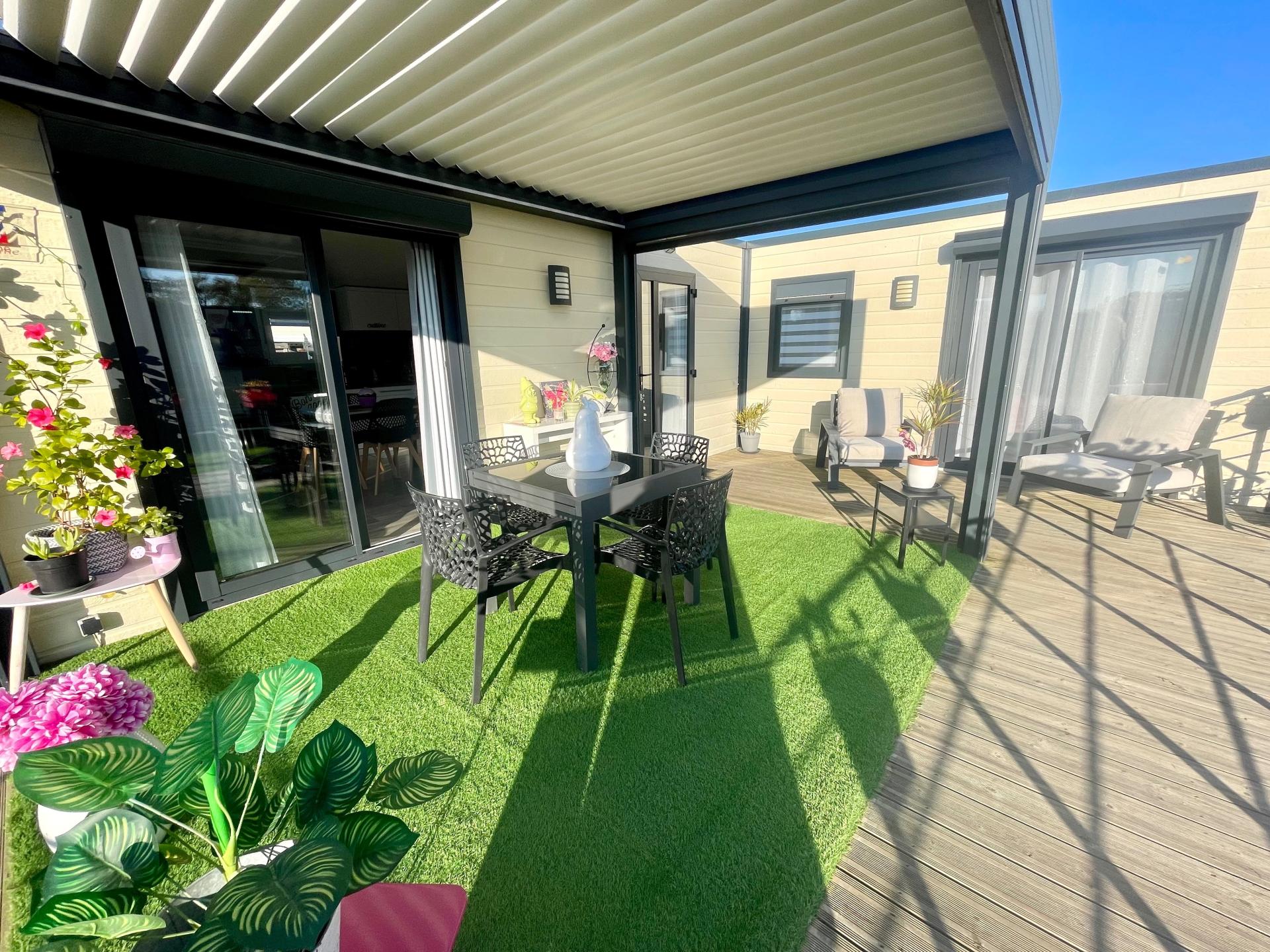 Miniature photo - 4 / 16