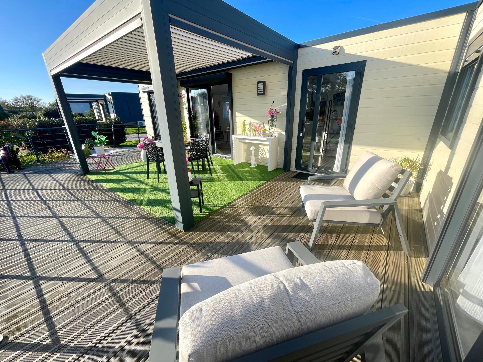 Miniature photo - 3 / 16