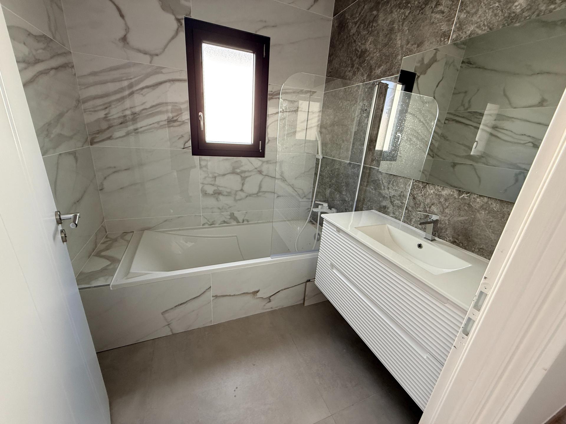 Miniature photo - 9 / 11