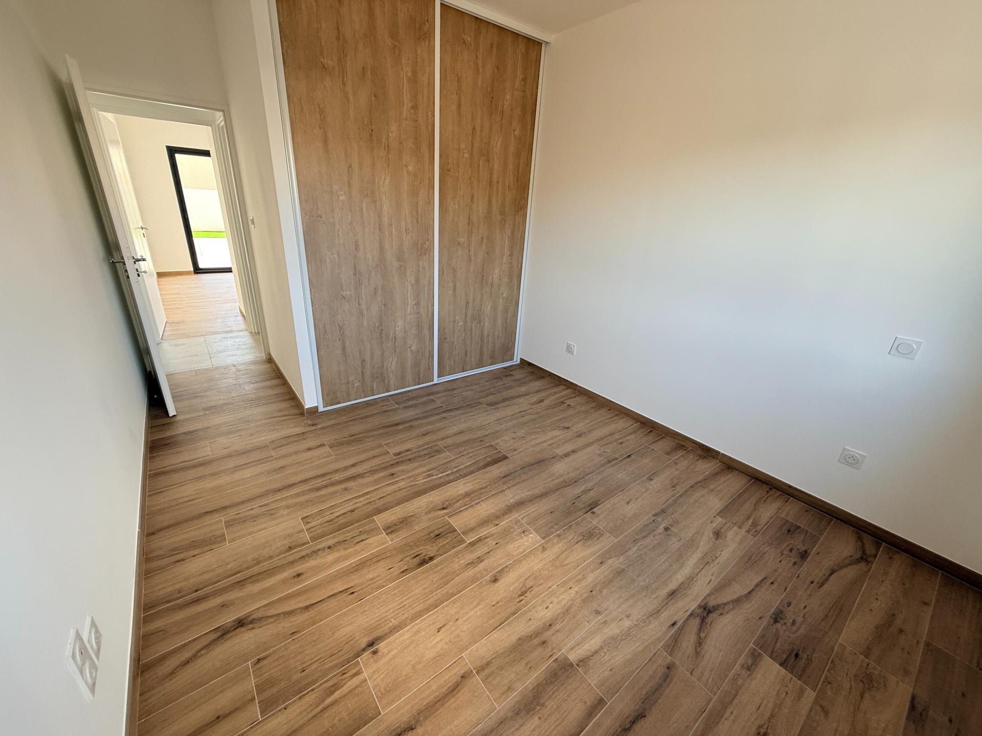 Miniature photo - 8 / 11