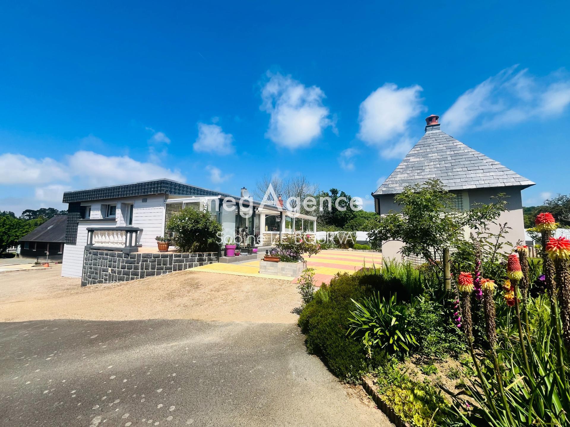 Miniature photo - 2 / 17