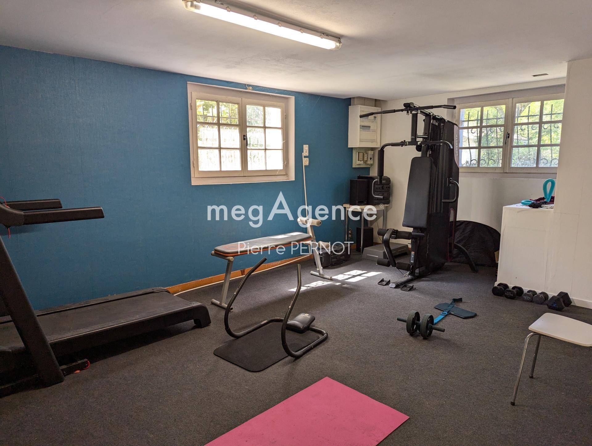 Miniature photo - 11 / 16