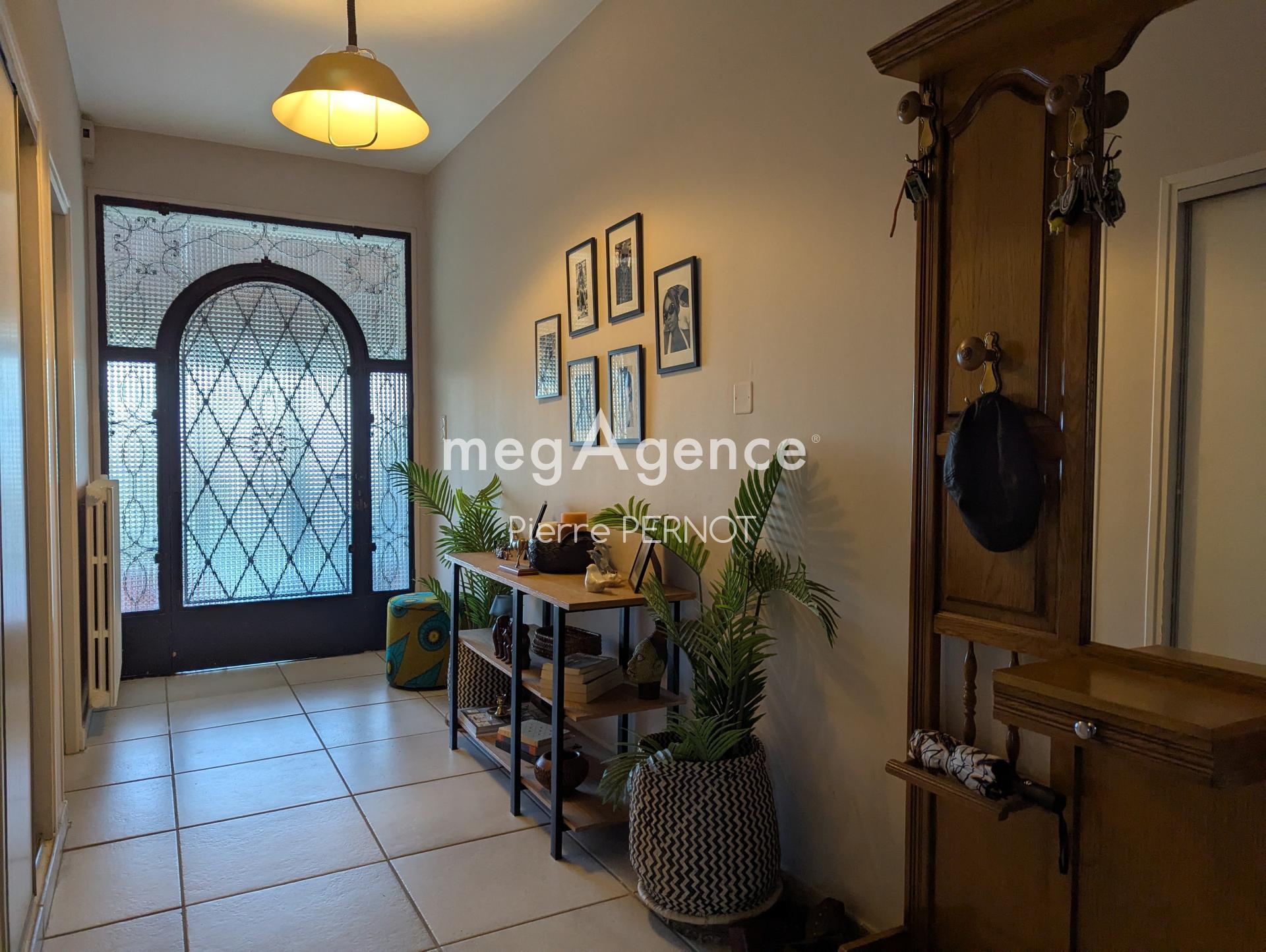 Miniature photo - 2 / 16