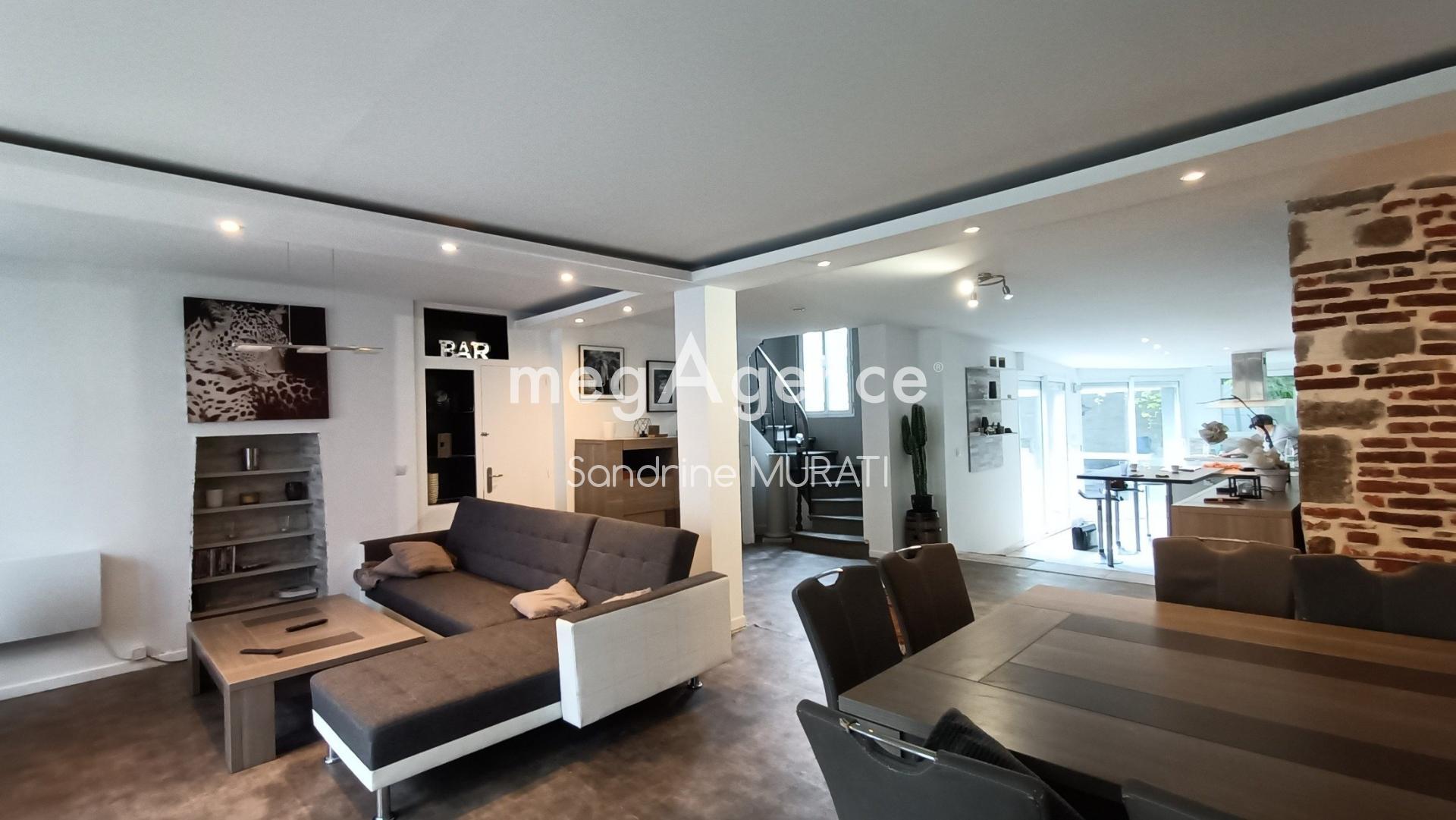 Miniature photo - 2 / 13