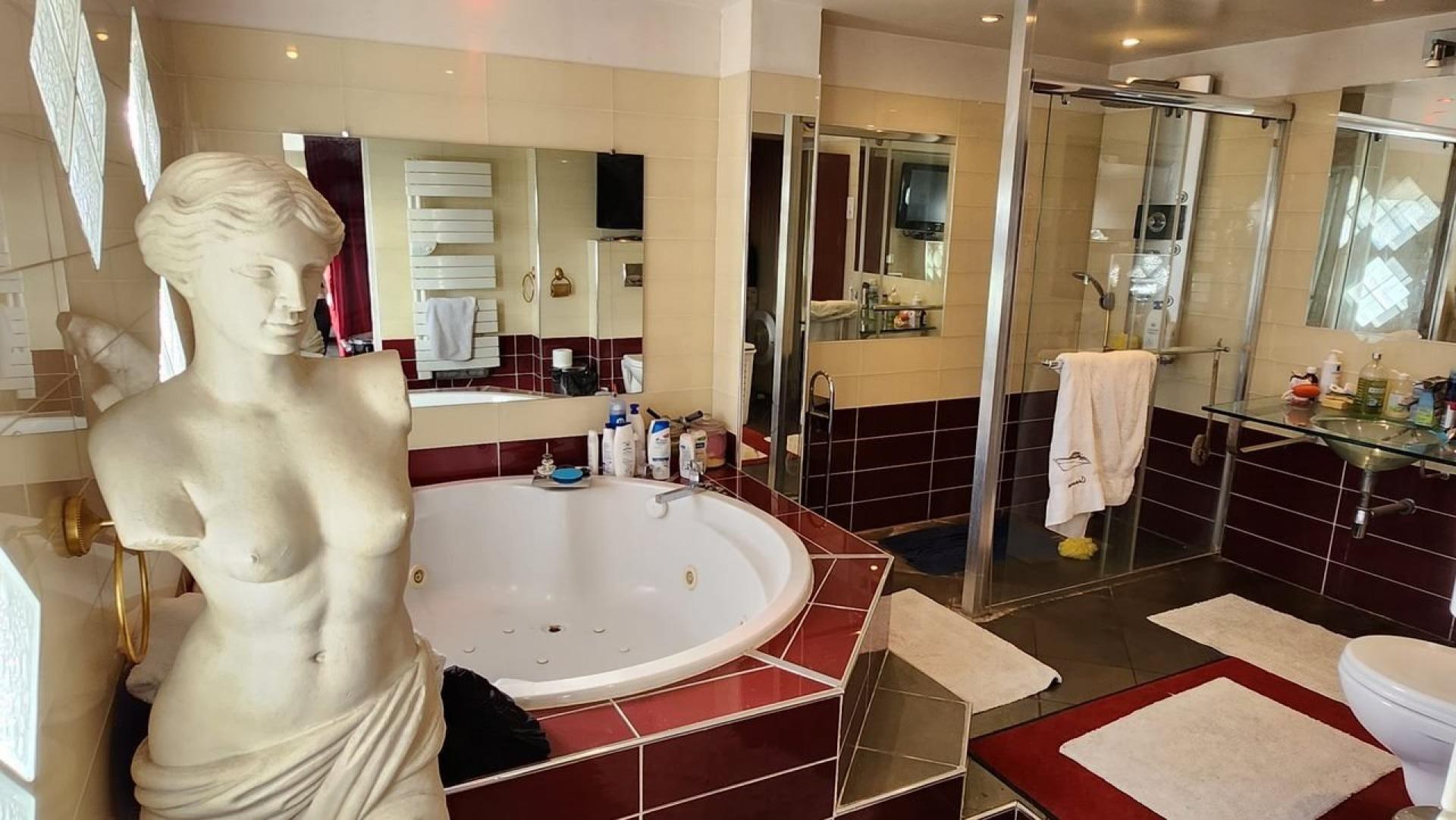 Miniature photo - 2 / 6