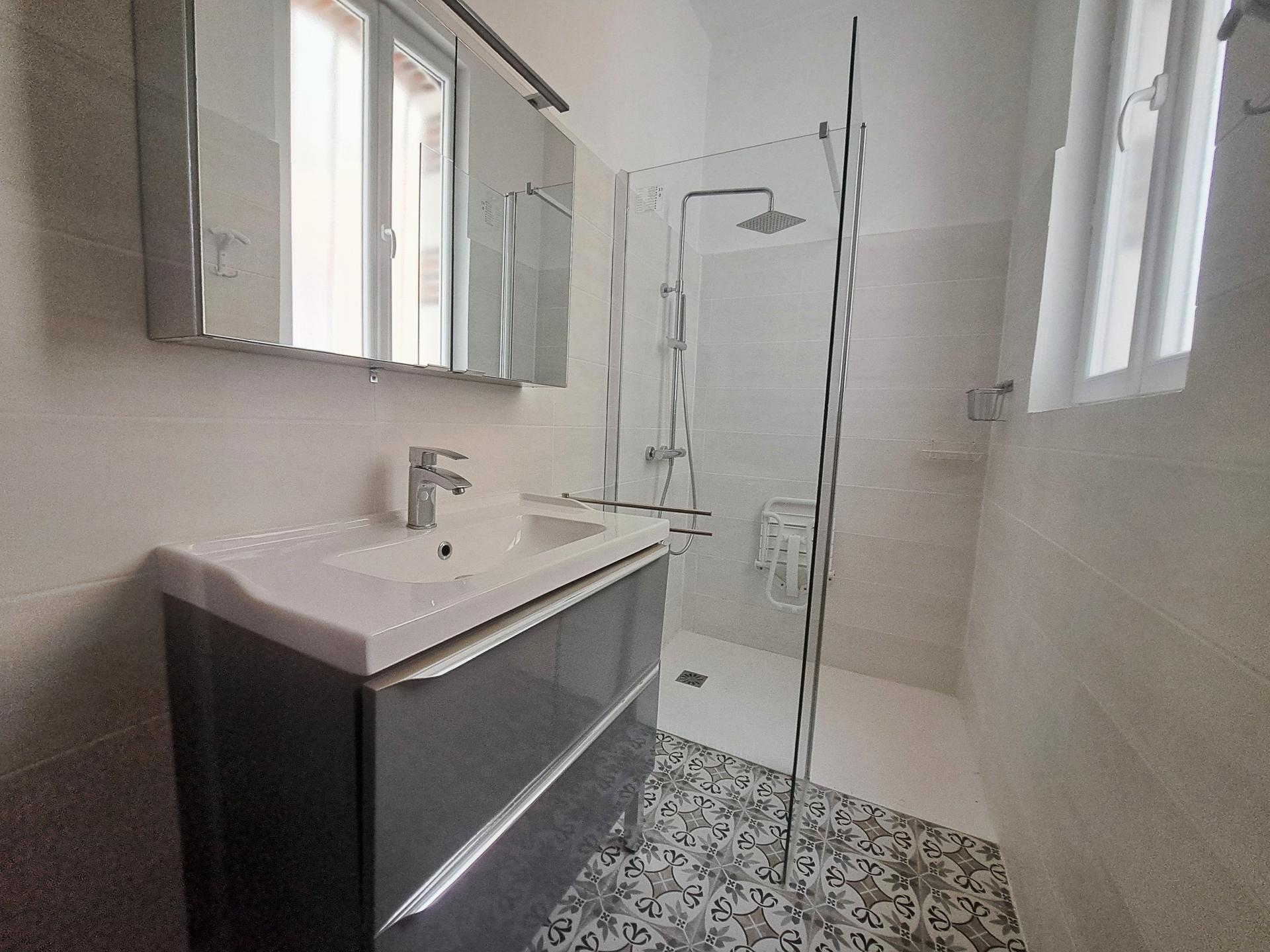 Miniature photo - 8 / 13