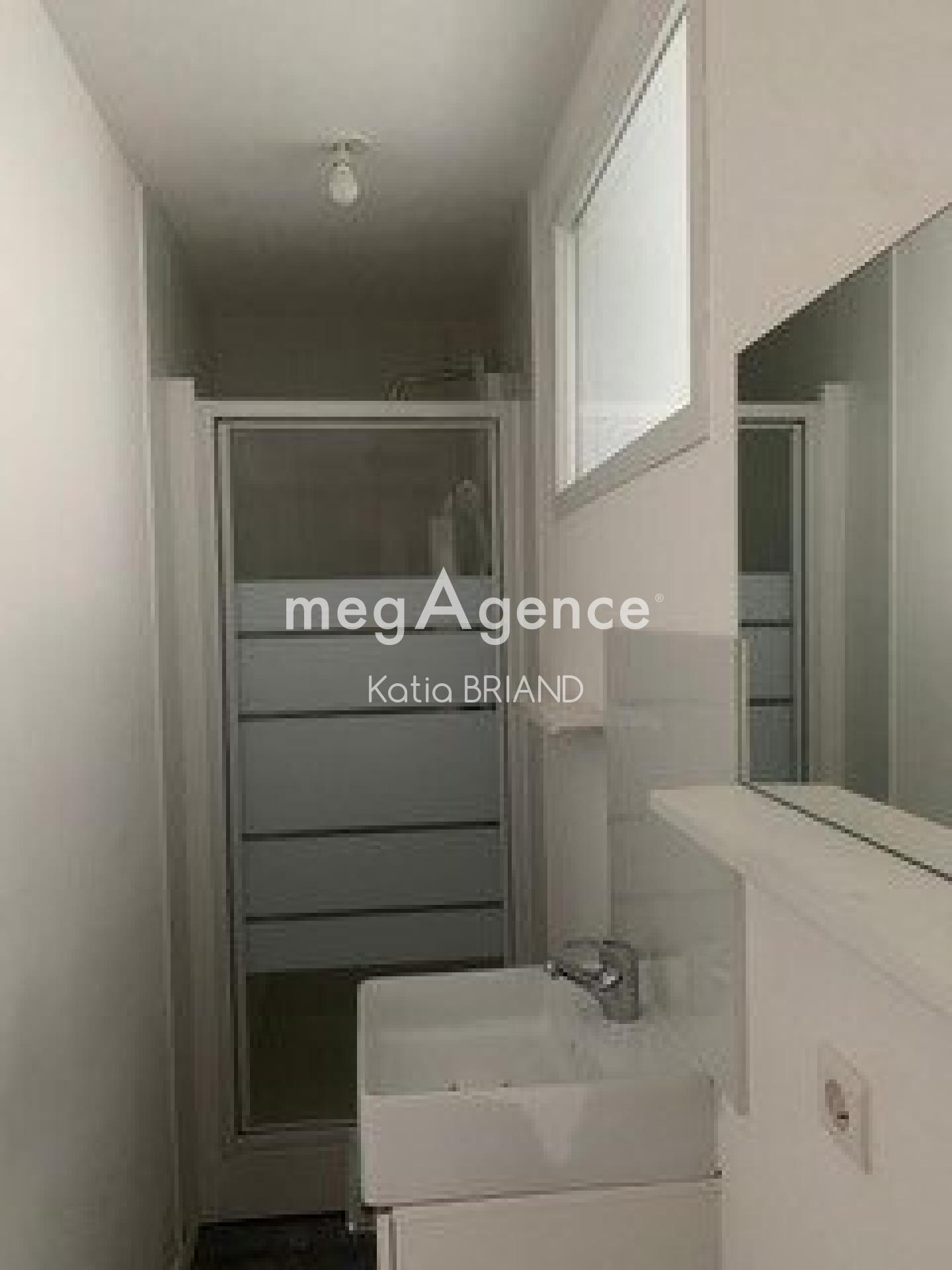 Miniature photo - 2 / 3