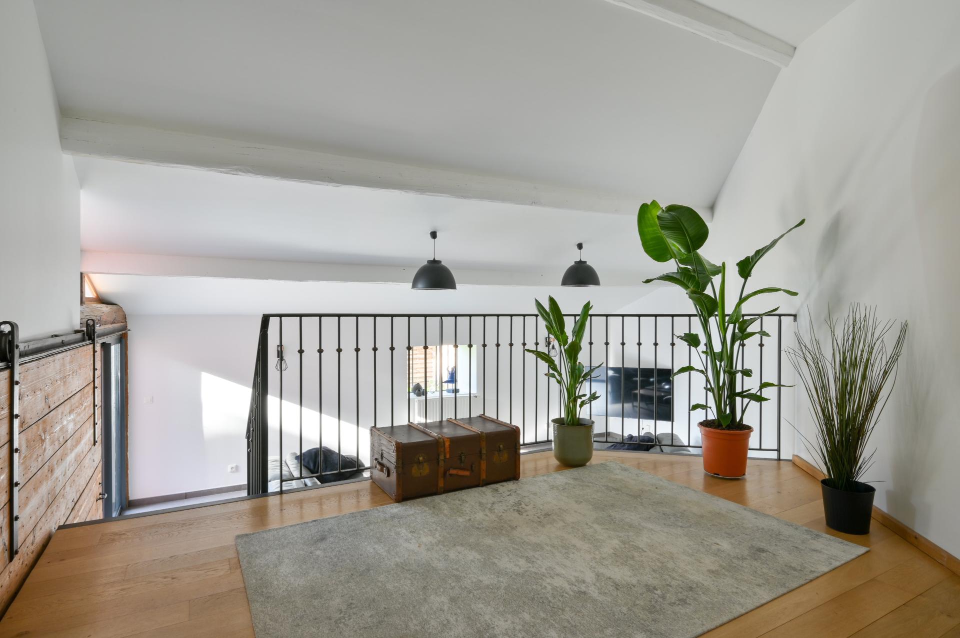 Miniature photo - 12 / 13