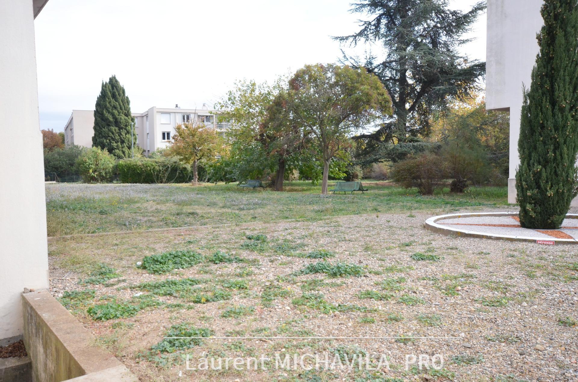 Miniature photo - 16 / 18