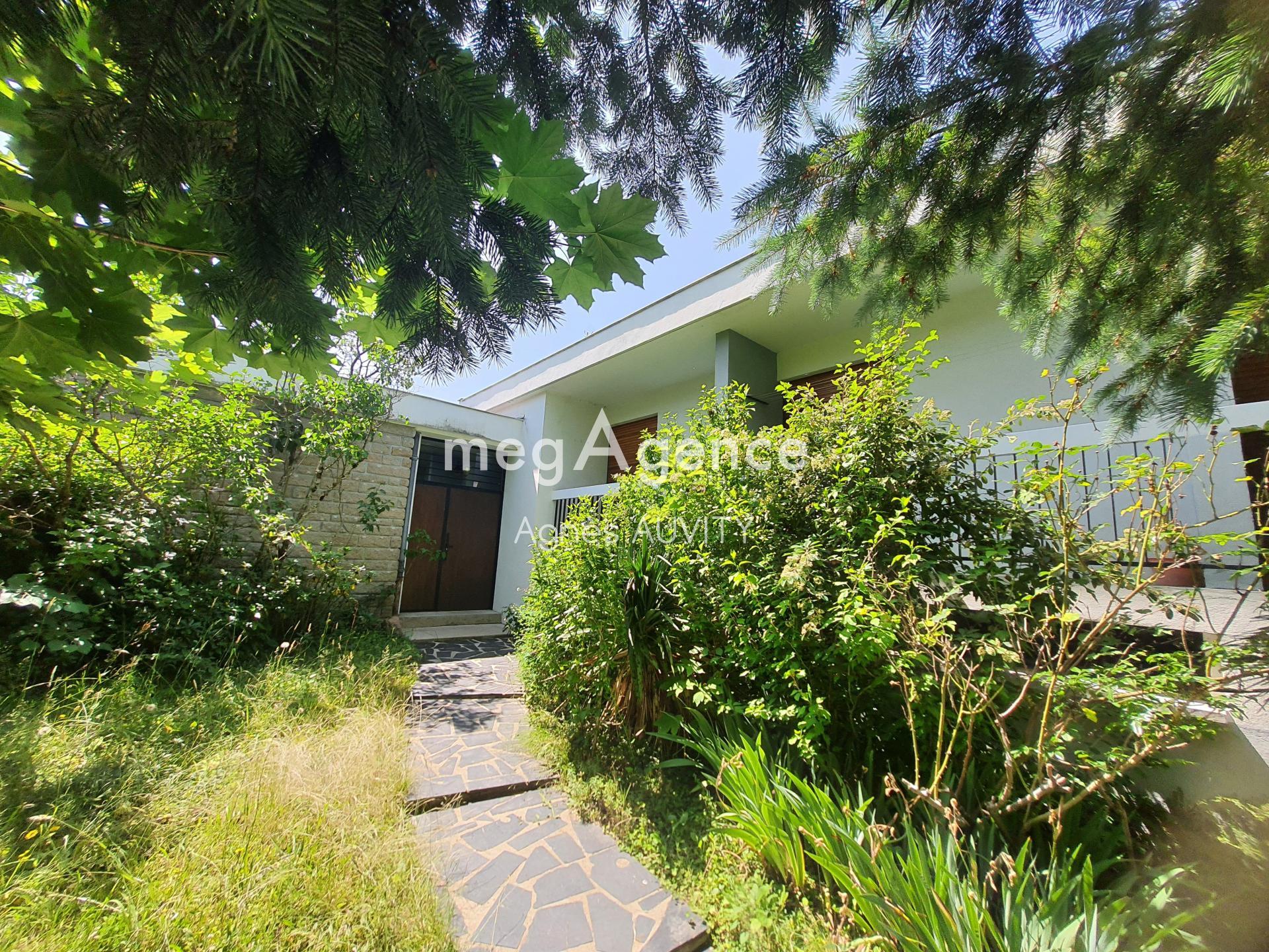 Miniature photo - 2 / 14