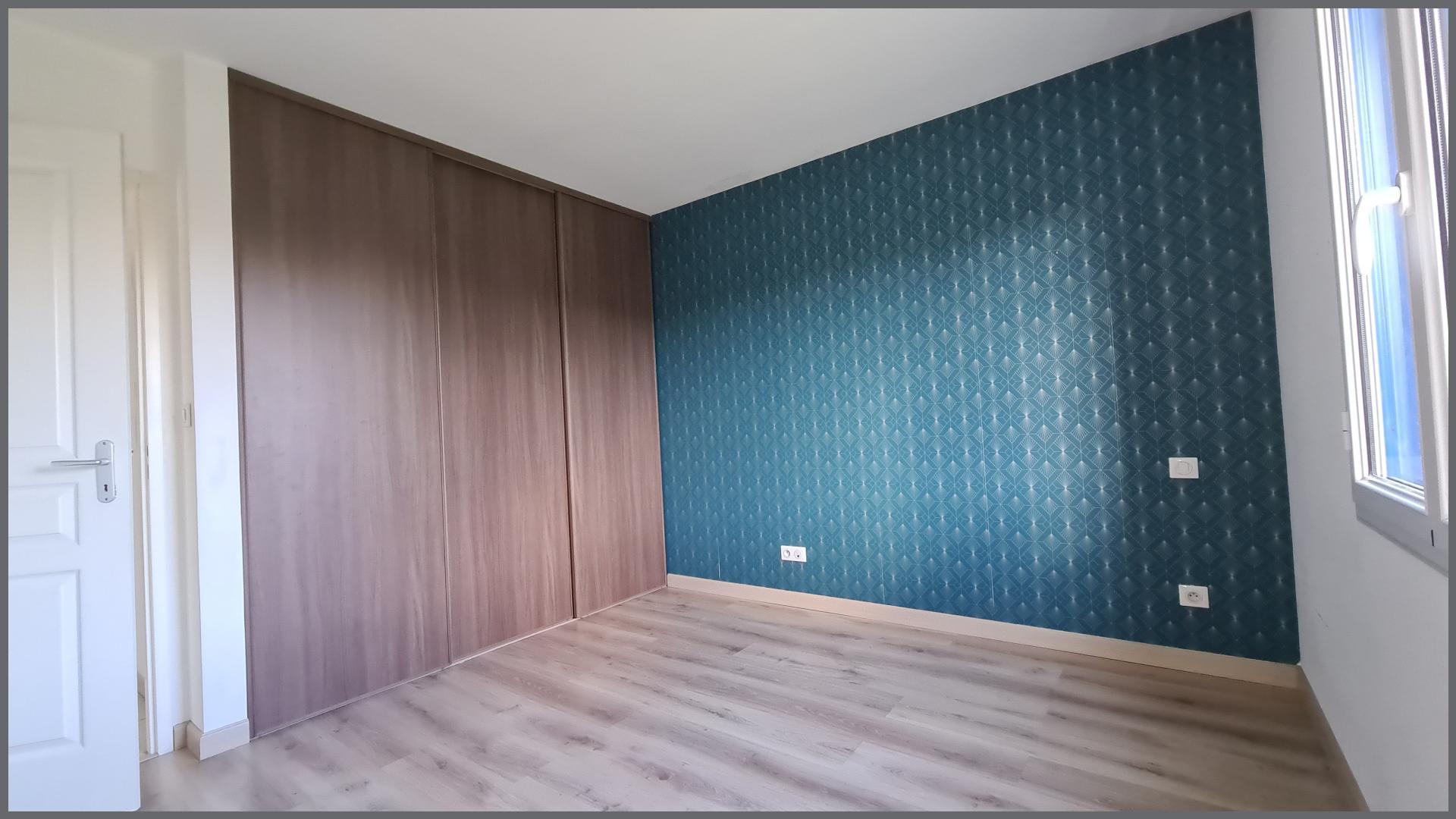 Miniature photo - 10 / 12