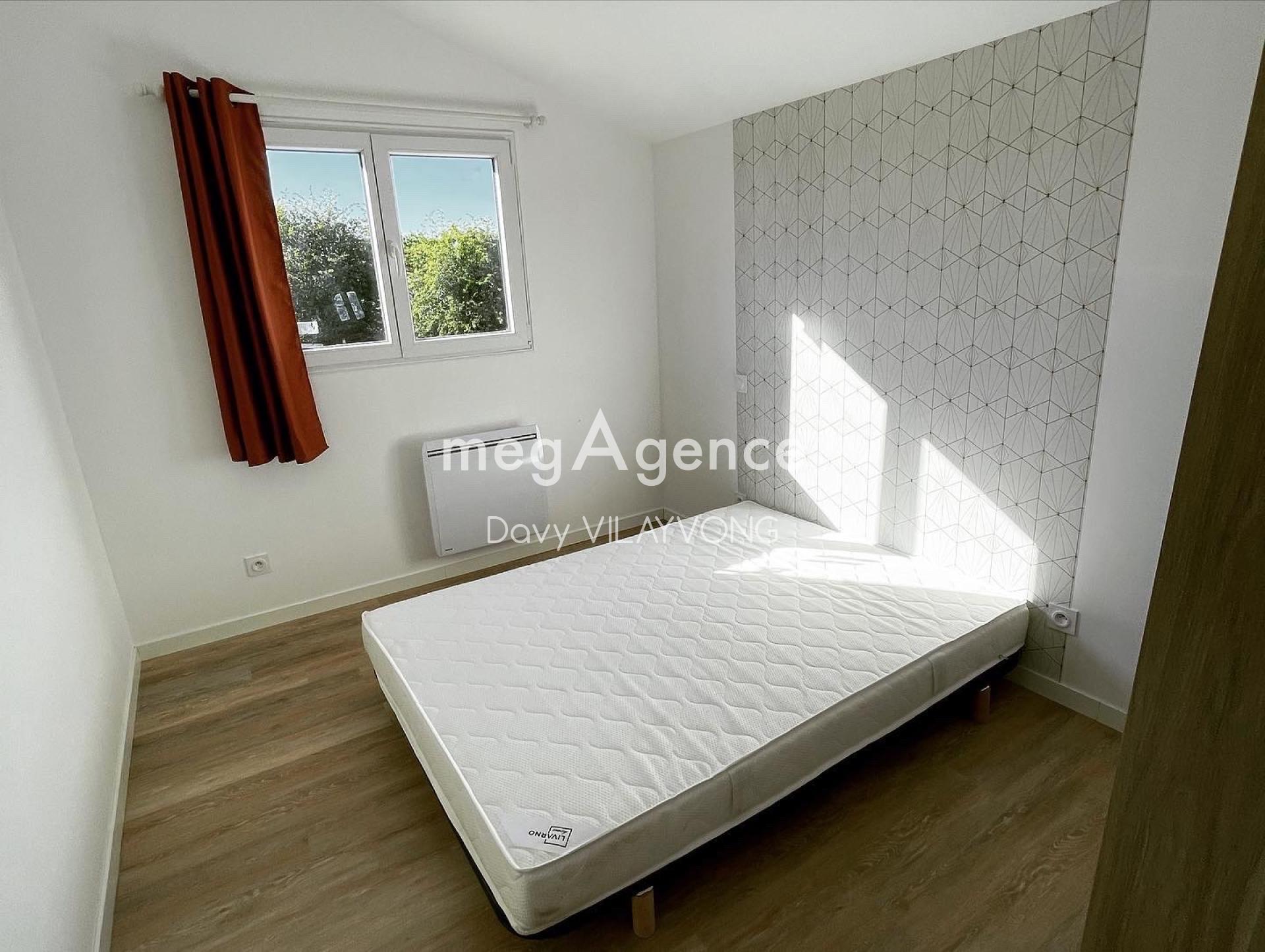 Miniature photo - 2 / 10